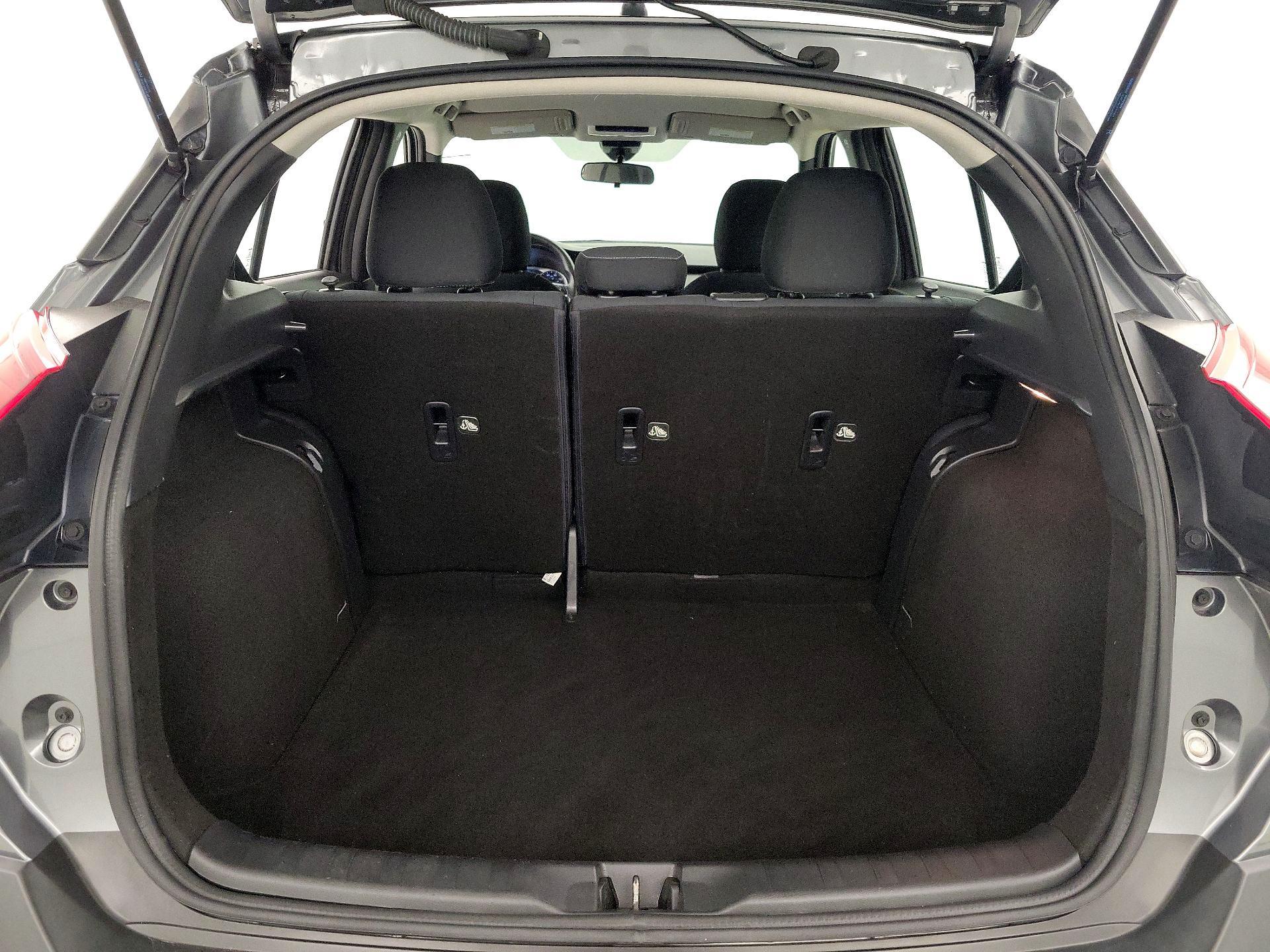 Thumbnail: 2020 Nissan Kicks - 19