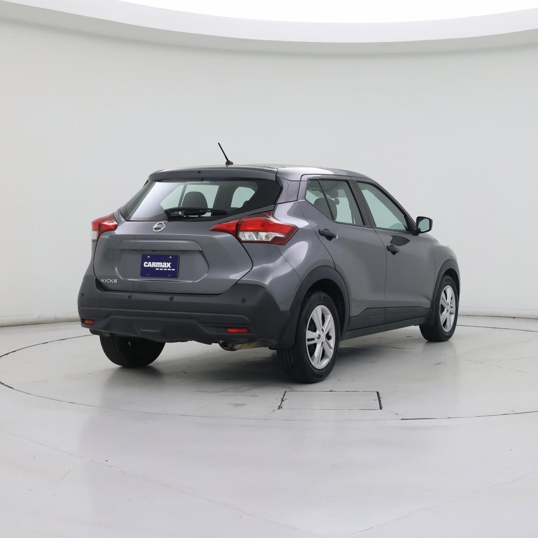 Thumbnail: 2020 Nissan Kicks - 8