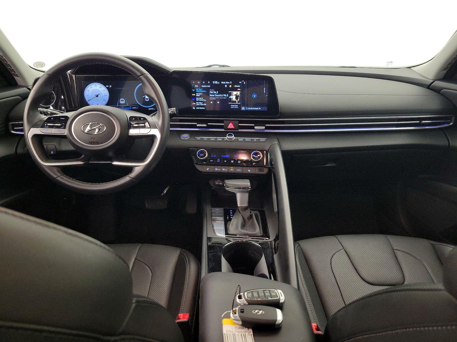 Thumbnail: 2023 Hyundai Elantra - 9