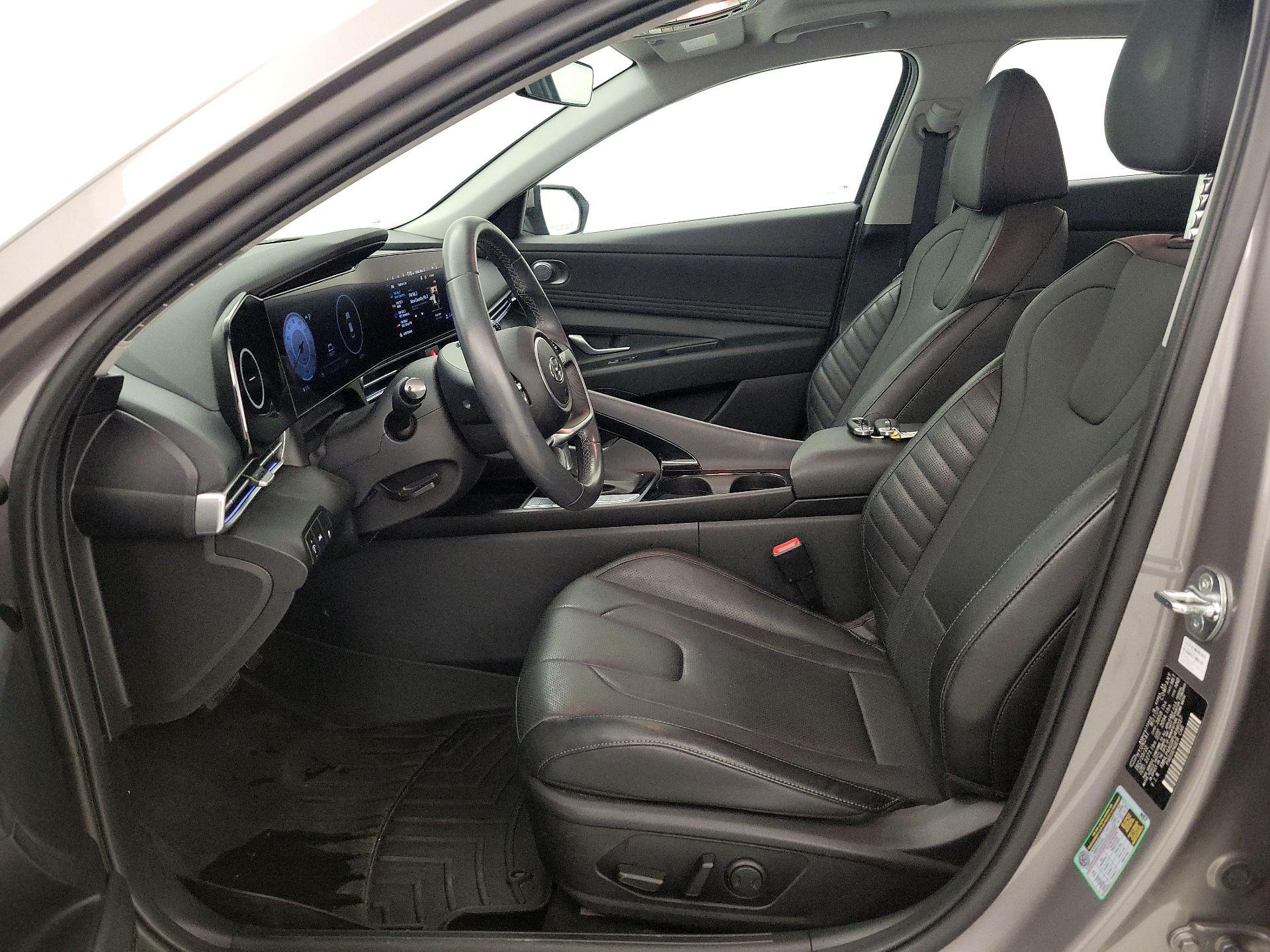 Thumbnail: 2023 Hyundai Elantra - 11