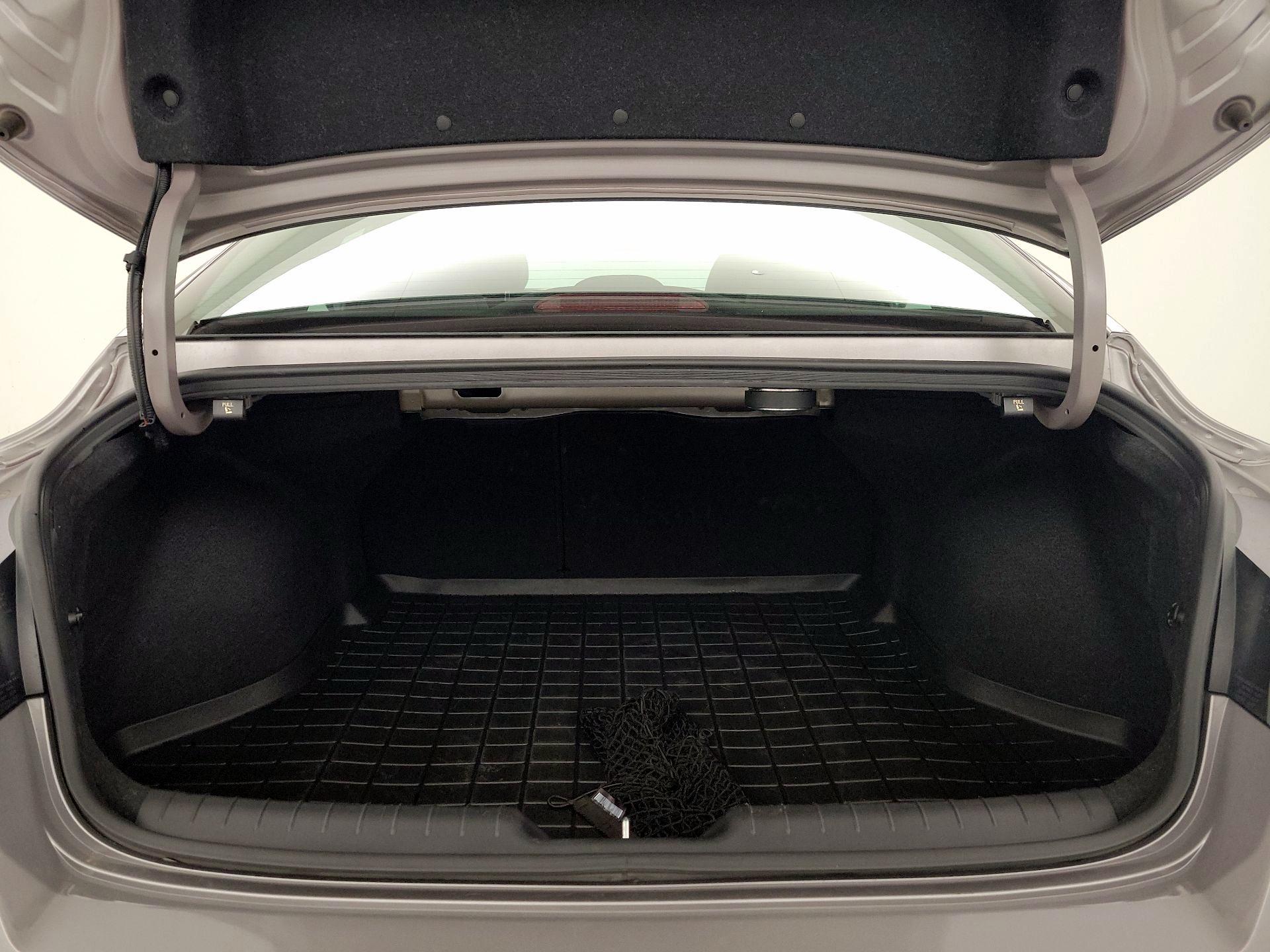 Thumbnail: 2023 Hyundai Elantra - 20