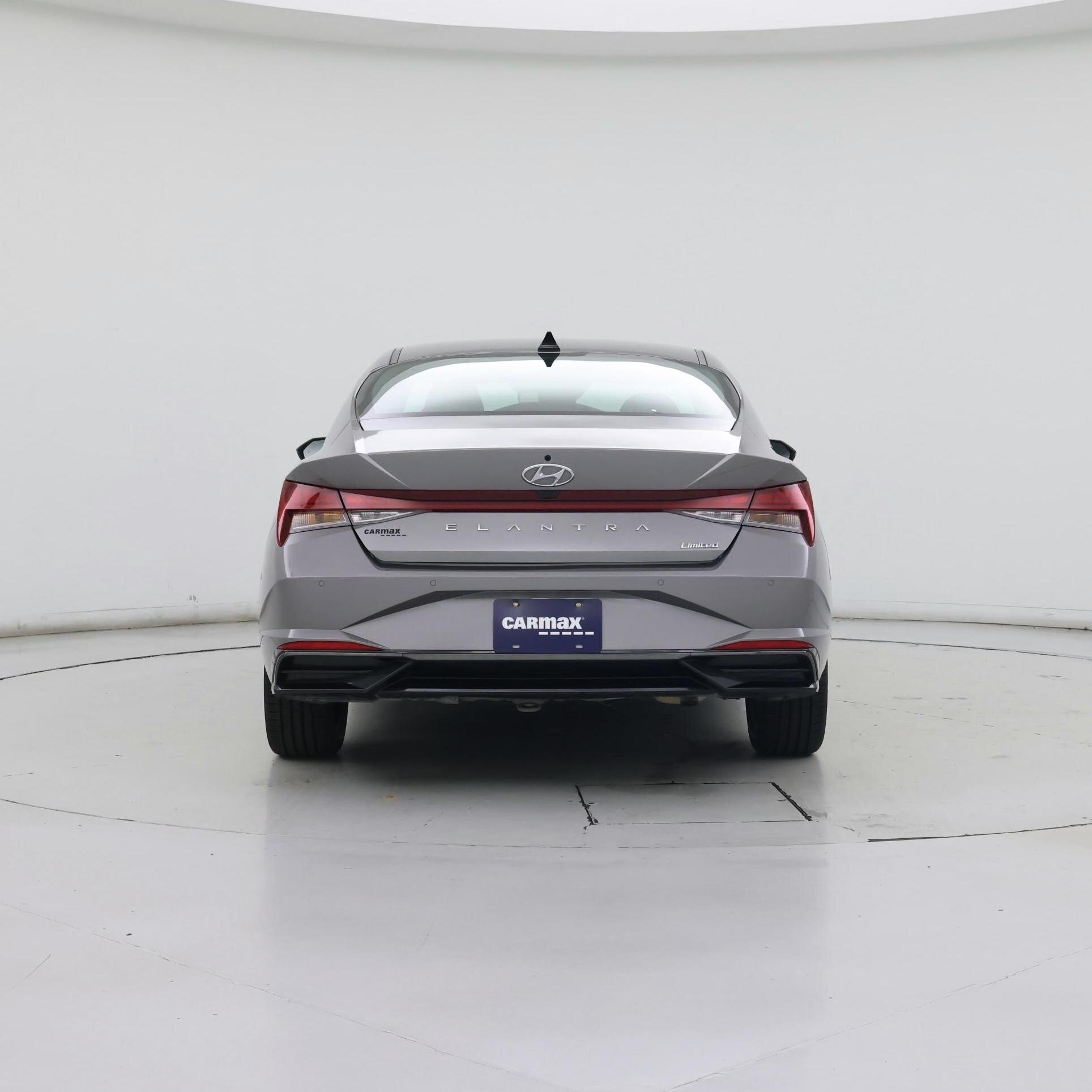 Thumbnail: 2023 Hyundai Elantra - 6