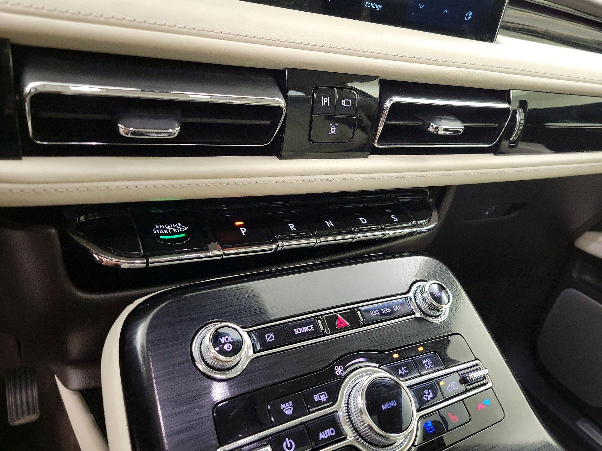 Thumbnail: 2021 Lincoln Nautilus - 17