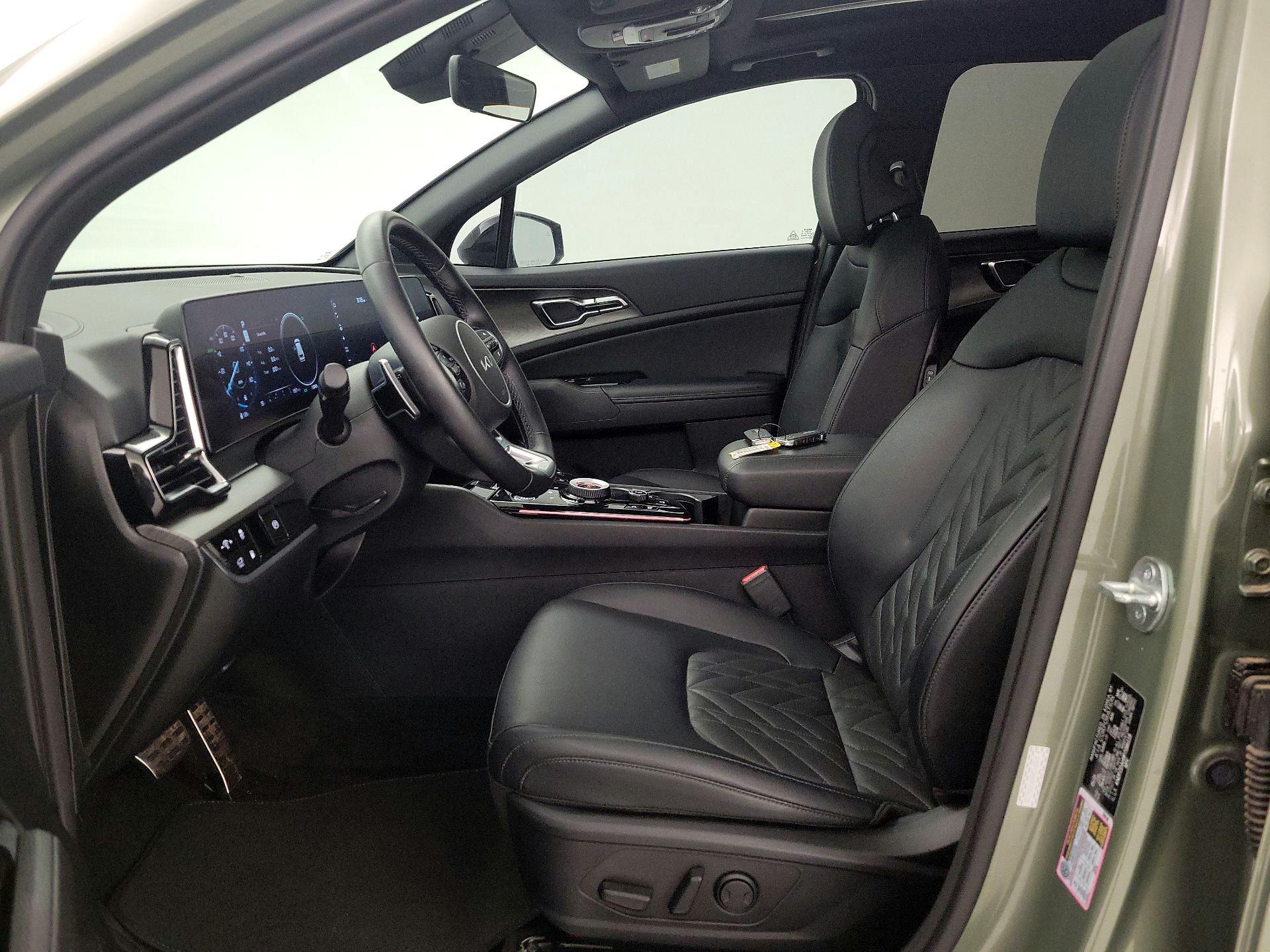 Thumbnail: 2023 Kia Sportage - 11