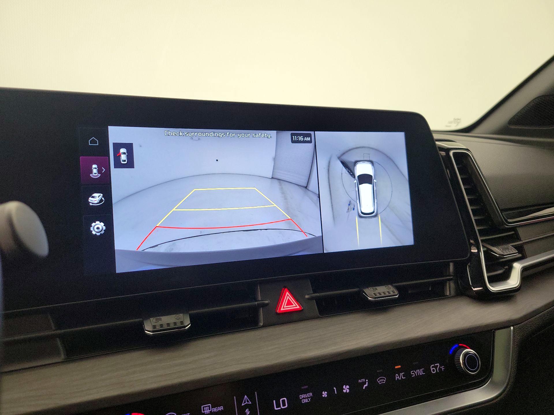 Thumbnail: 2023 Kia Sportage - 14