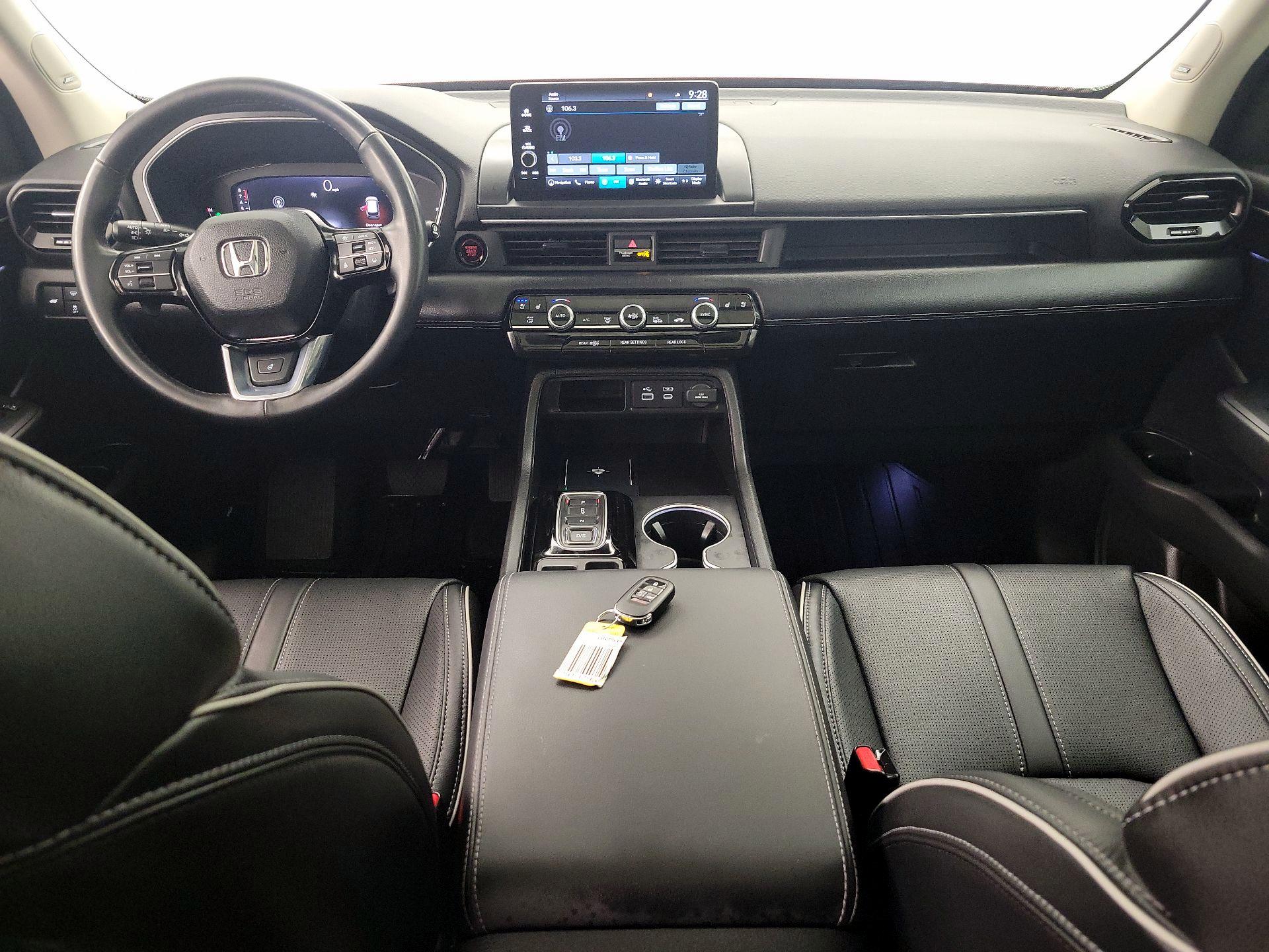 Thumbnail: 2023 Honda Pilot - 9