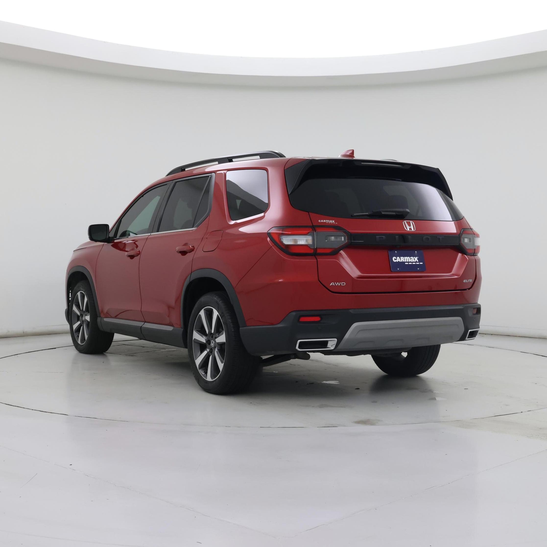 Thumbnail: 2023 Honda Pilot - 2