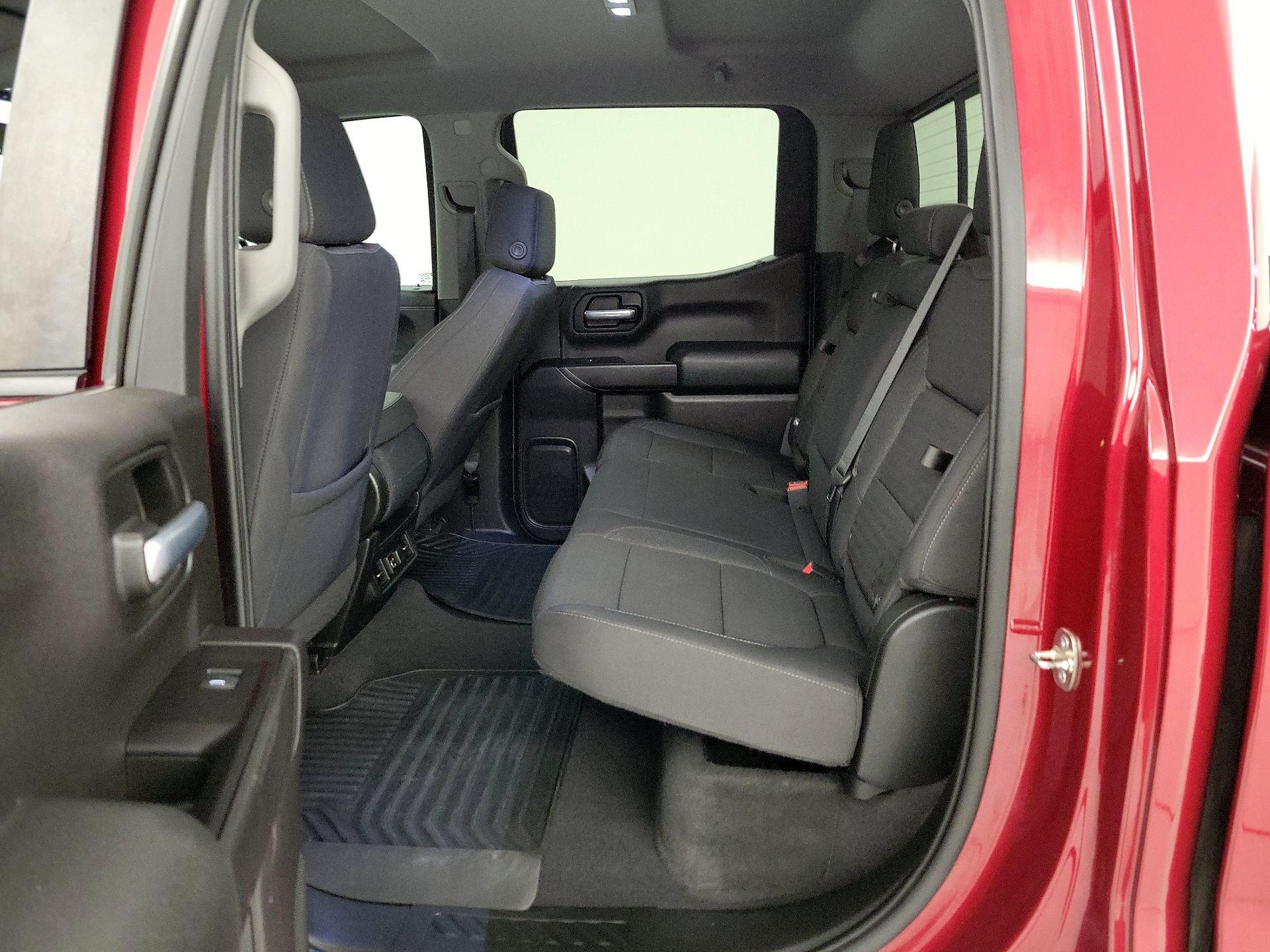 Thumbnail: 2020 Chevrolet Silverado 1500 - 19