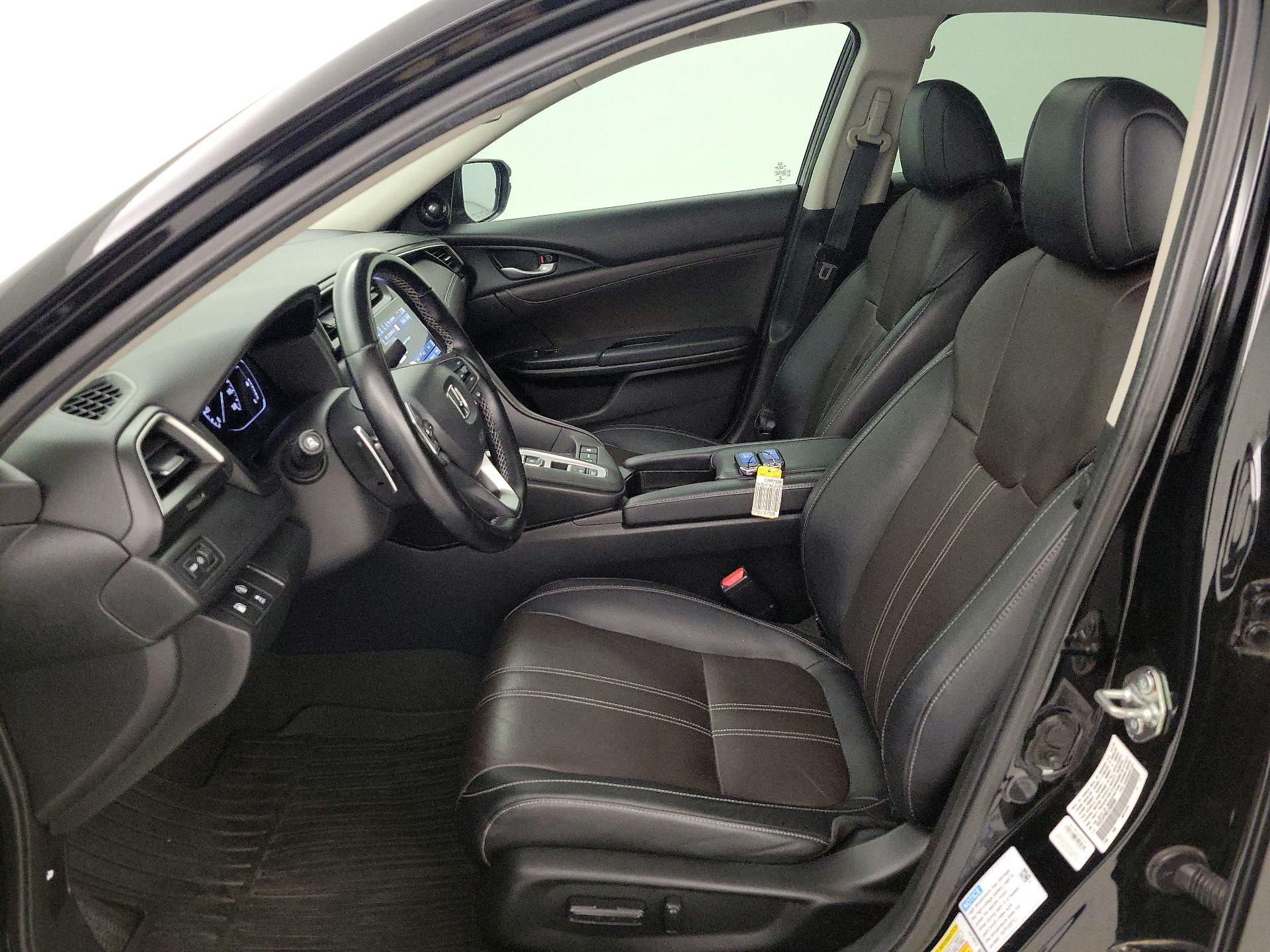 Thumbnail: 2020 Honda Insight - 11