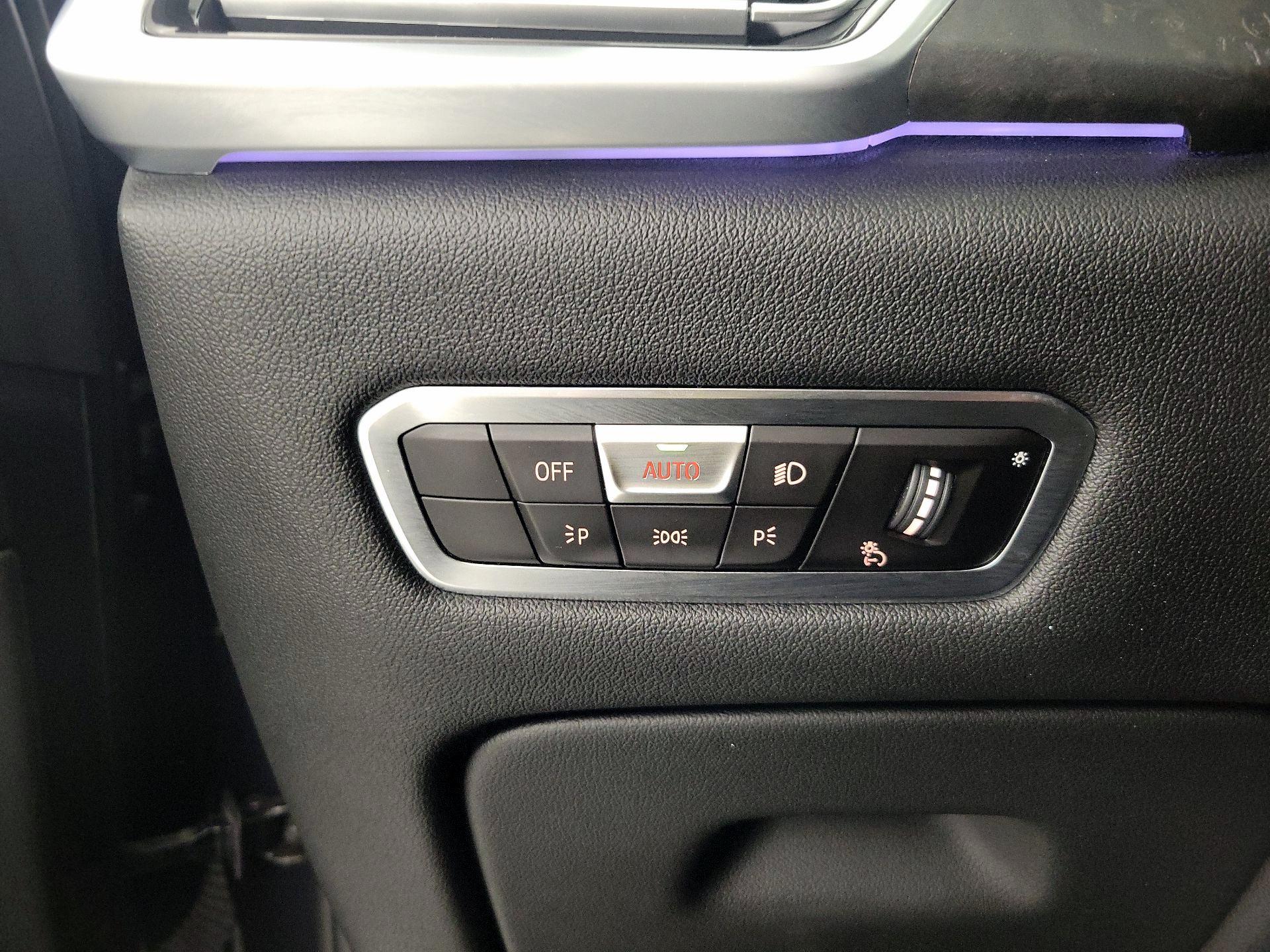 Thumbnail: 2022 BMW X5 - 13