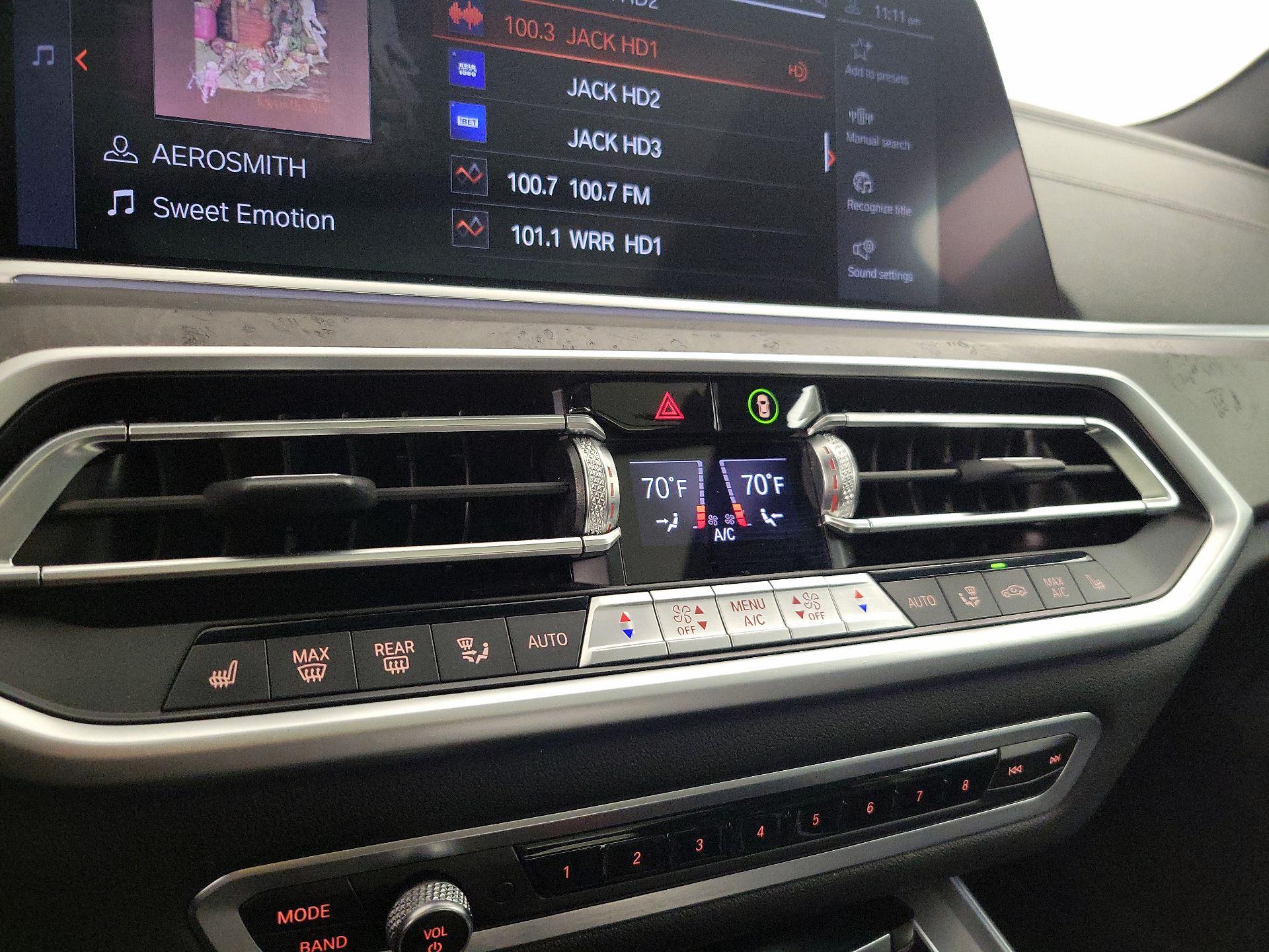 Thumbnail: 2022 BMW X5 - 17