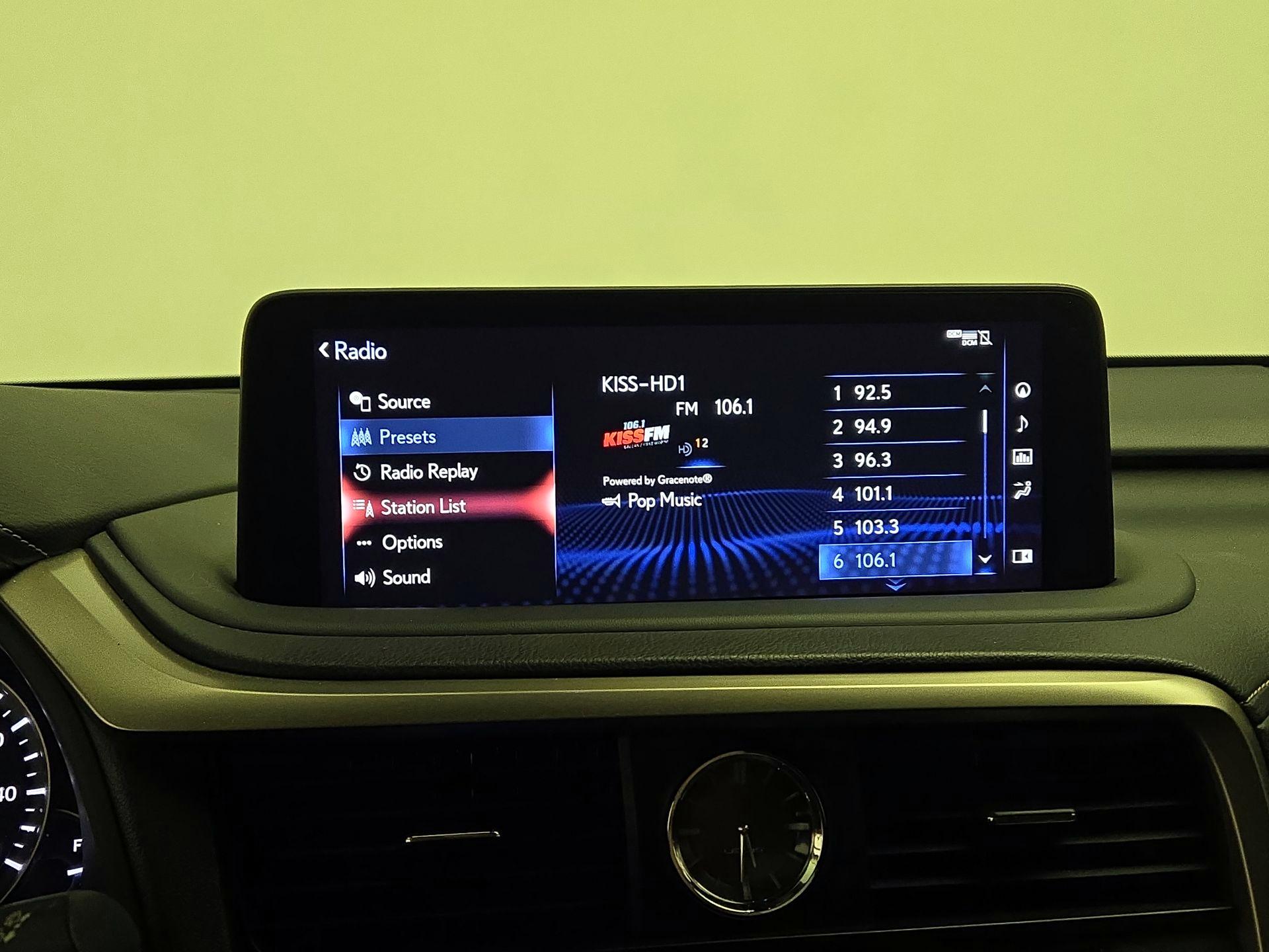 Thumbnail: 2021 Lexus RX - 16