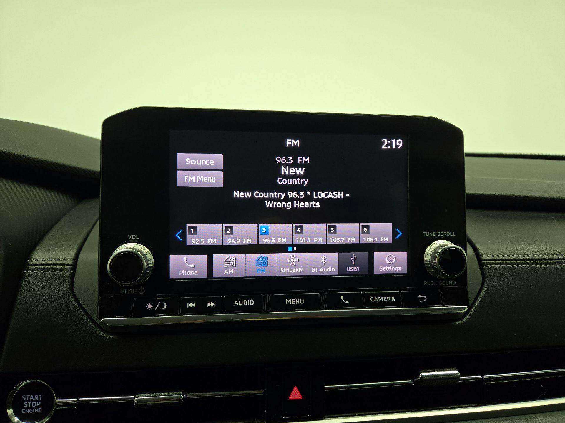 Thumbnail: 2022 Mitsubishi Outlander - 15