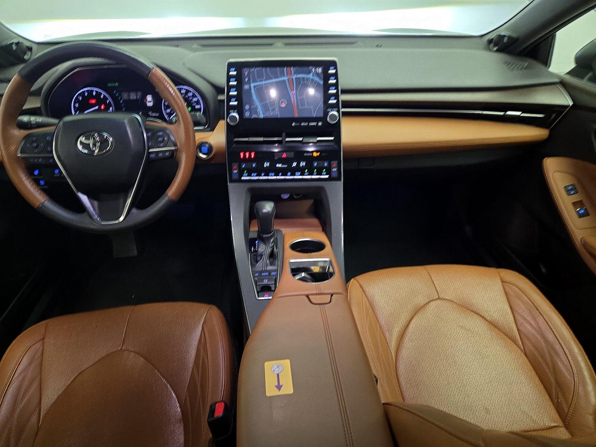 Thumbnail: 2019 Toyota Avalon - 9