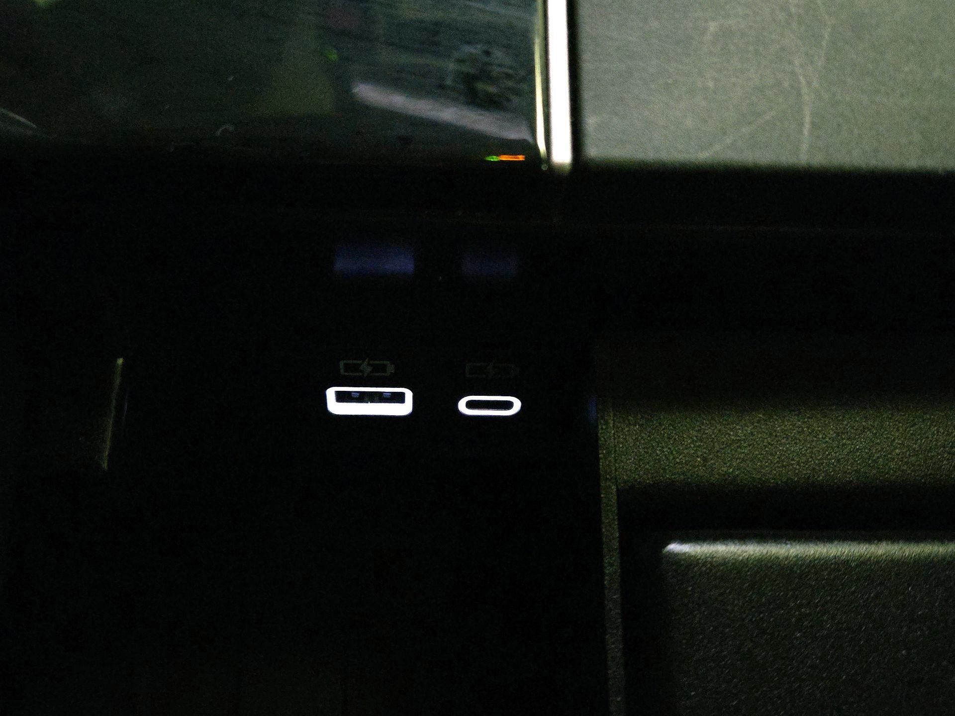 Thumbnail: 2025 Toyota Tundra - 18