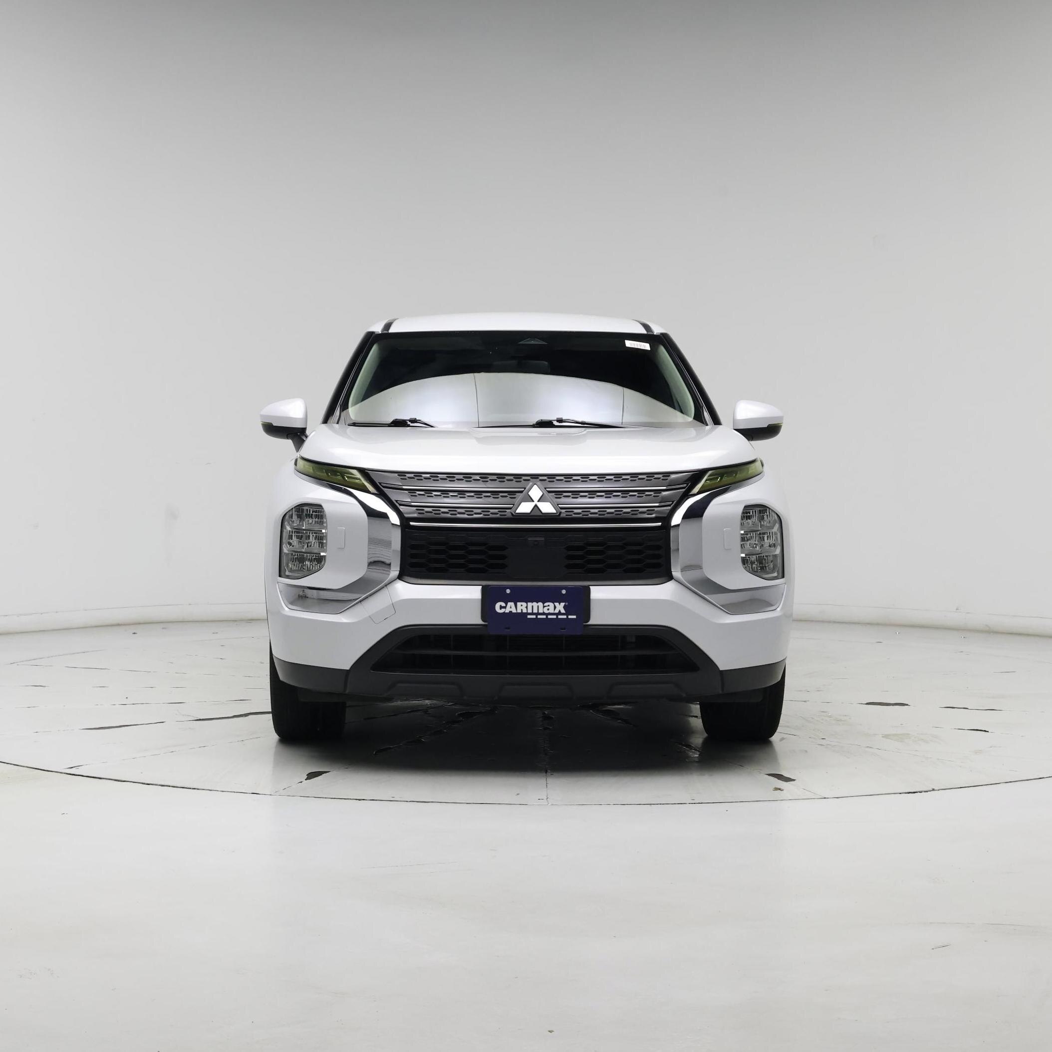 Thumbnail: 2022 Mitsubishi Outlander - 5