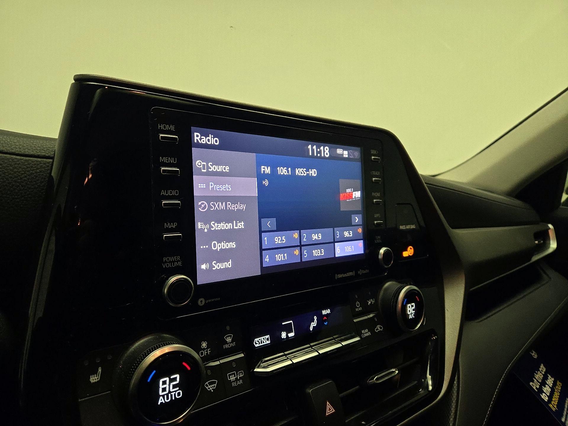 Thumbnail: 2021 Toyota Highlander - 15