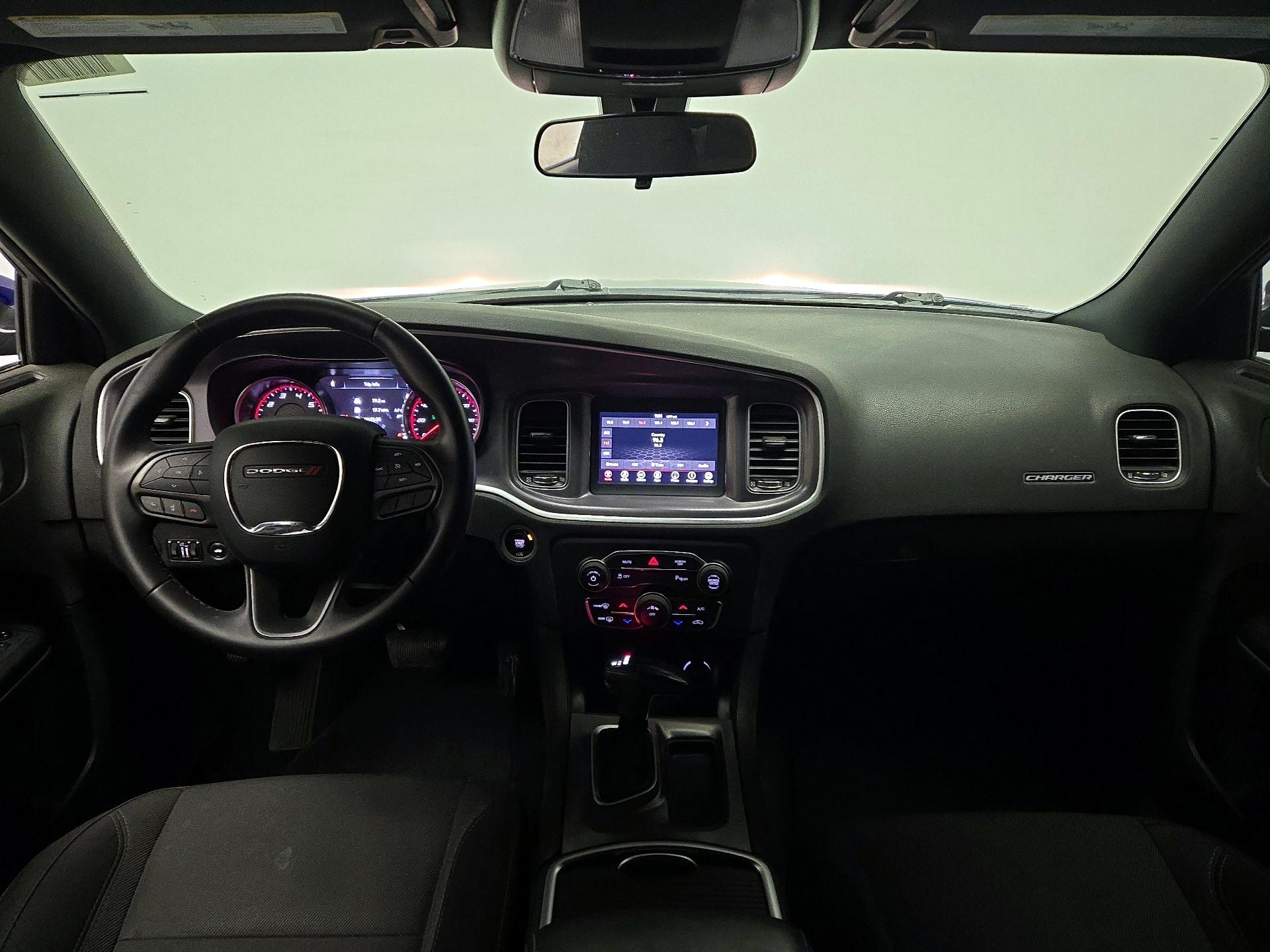 Thumbnail: 2020 Dodge Charger - 9