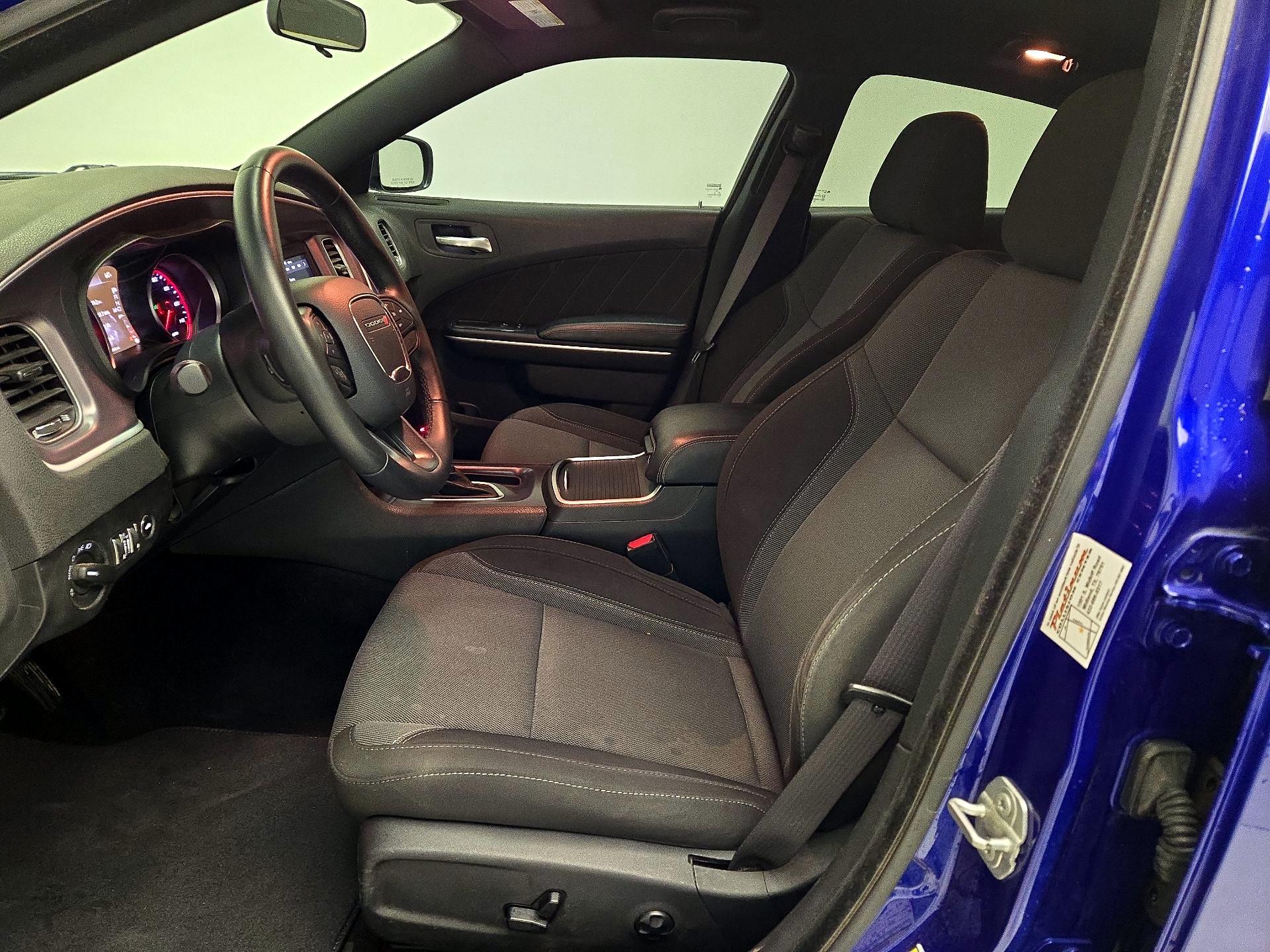 Thumbnail: 2020 Dodge Charger - 11