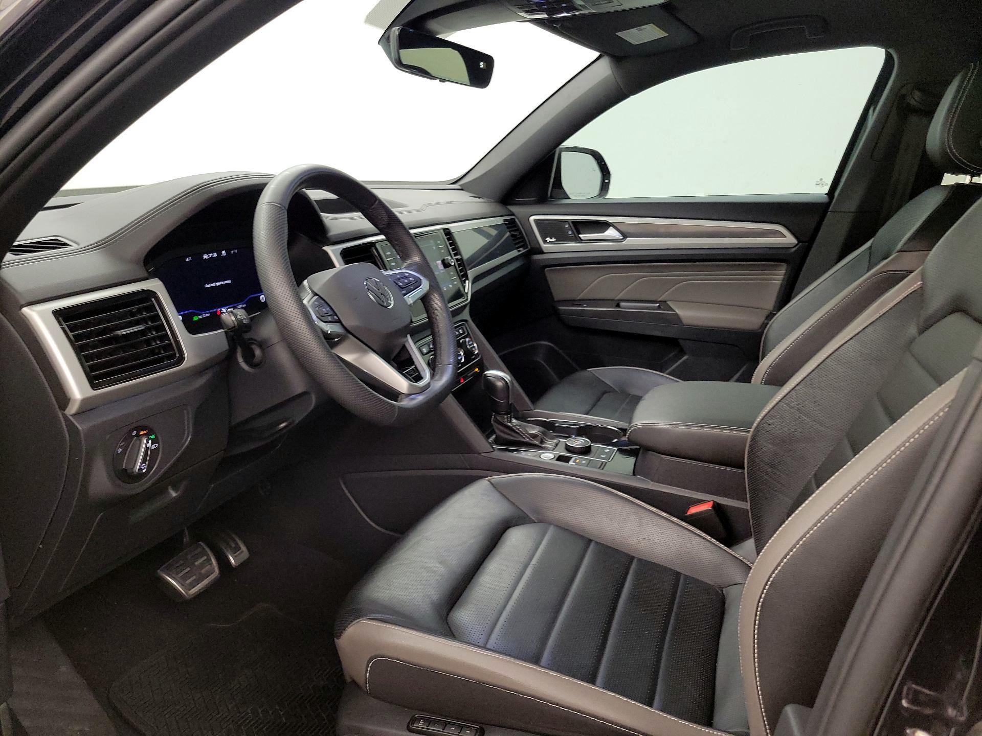 Thumbnail: 2022 Volkswagen Atlas - 11