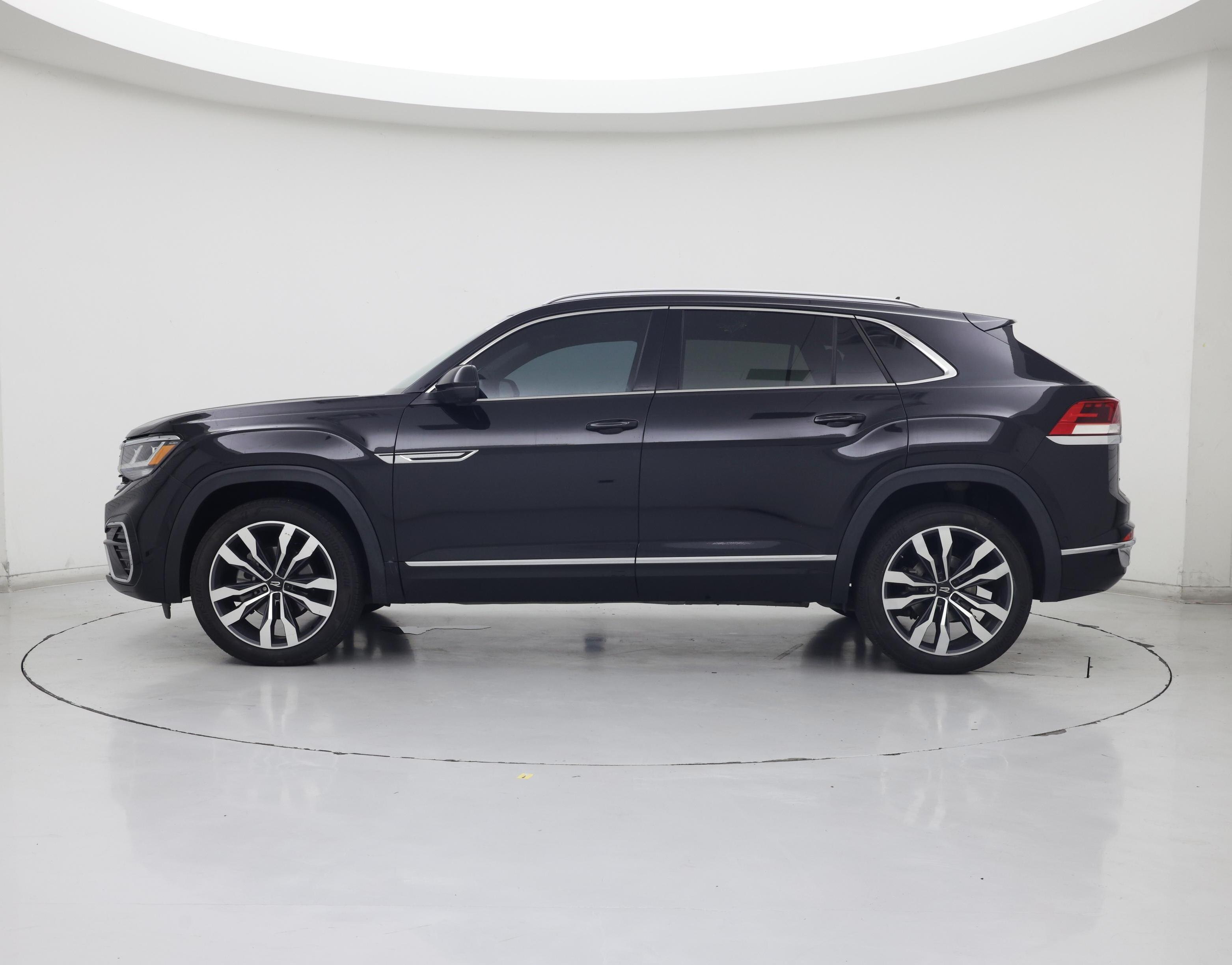 Thumbnail: 2022 Volkswagen Atlas - 3