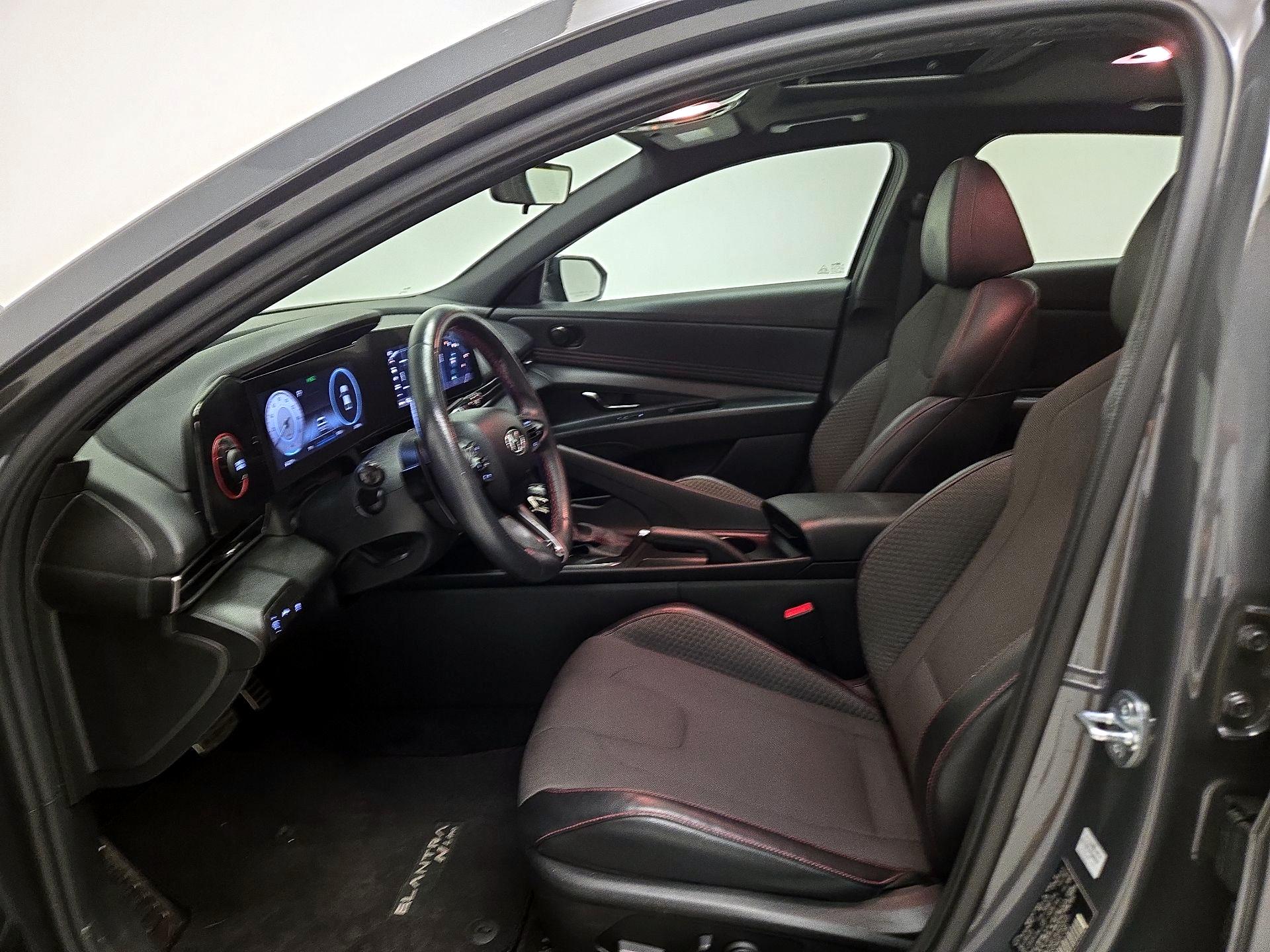 Thumbnail: 2023 Hyundai Elantra - 11