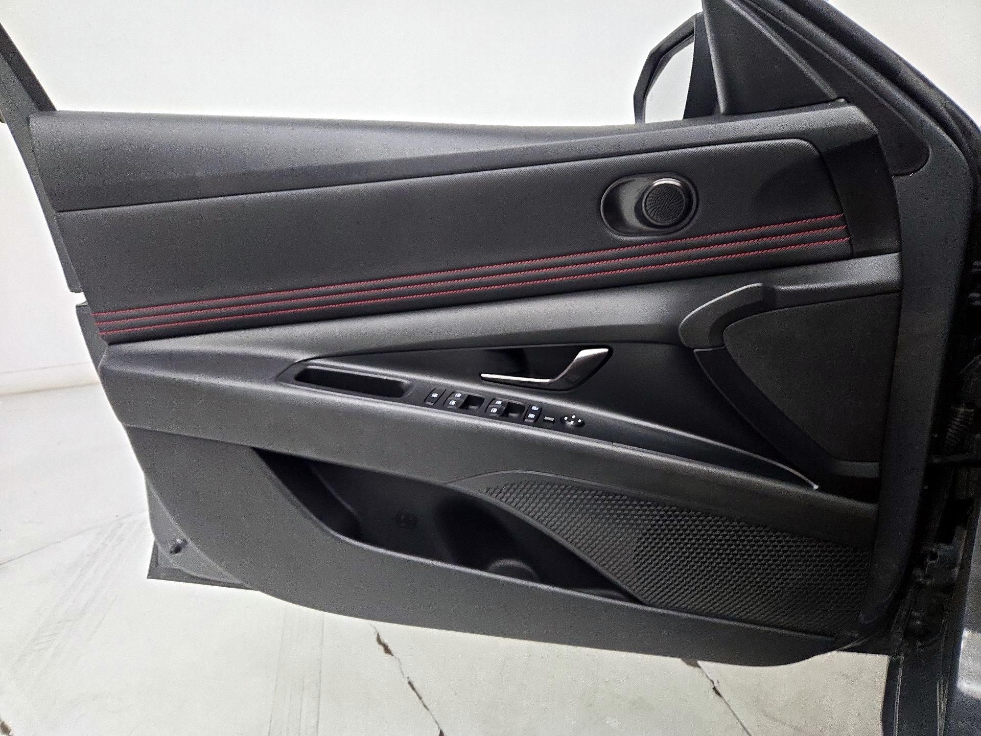 Thumbnail: 2023 Hyundai Elantra - 12