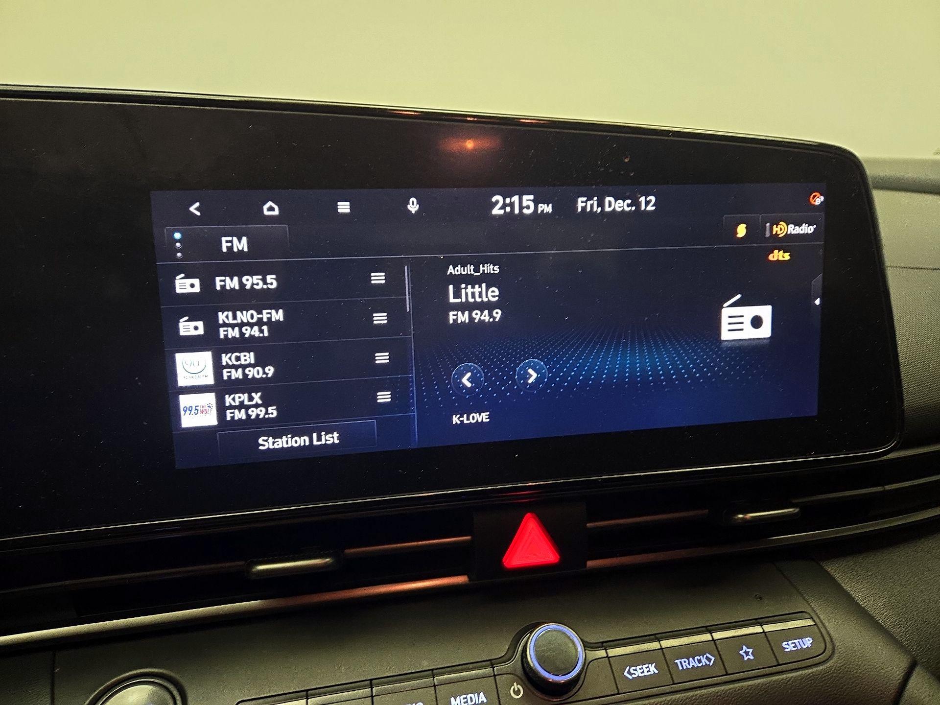 Thumbnail: 2023 Hyundai Elantra - 16