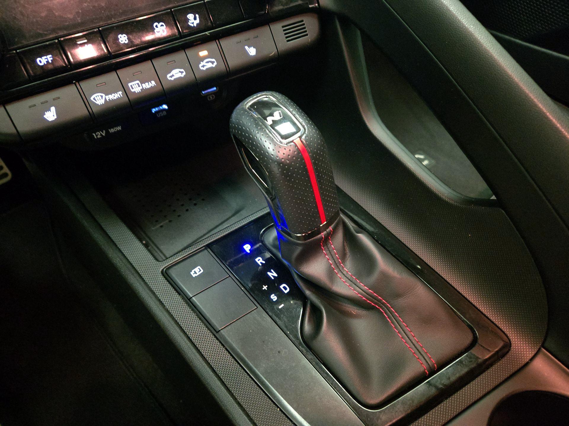 Thumbnail: 2023 Hyundai Elantra - 18