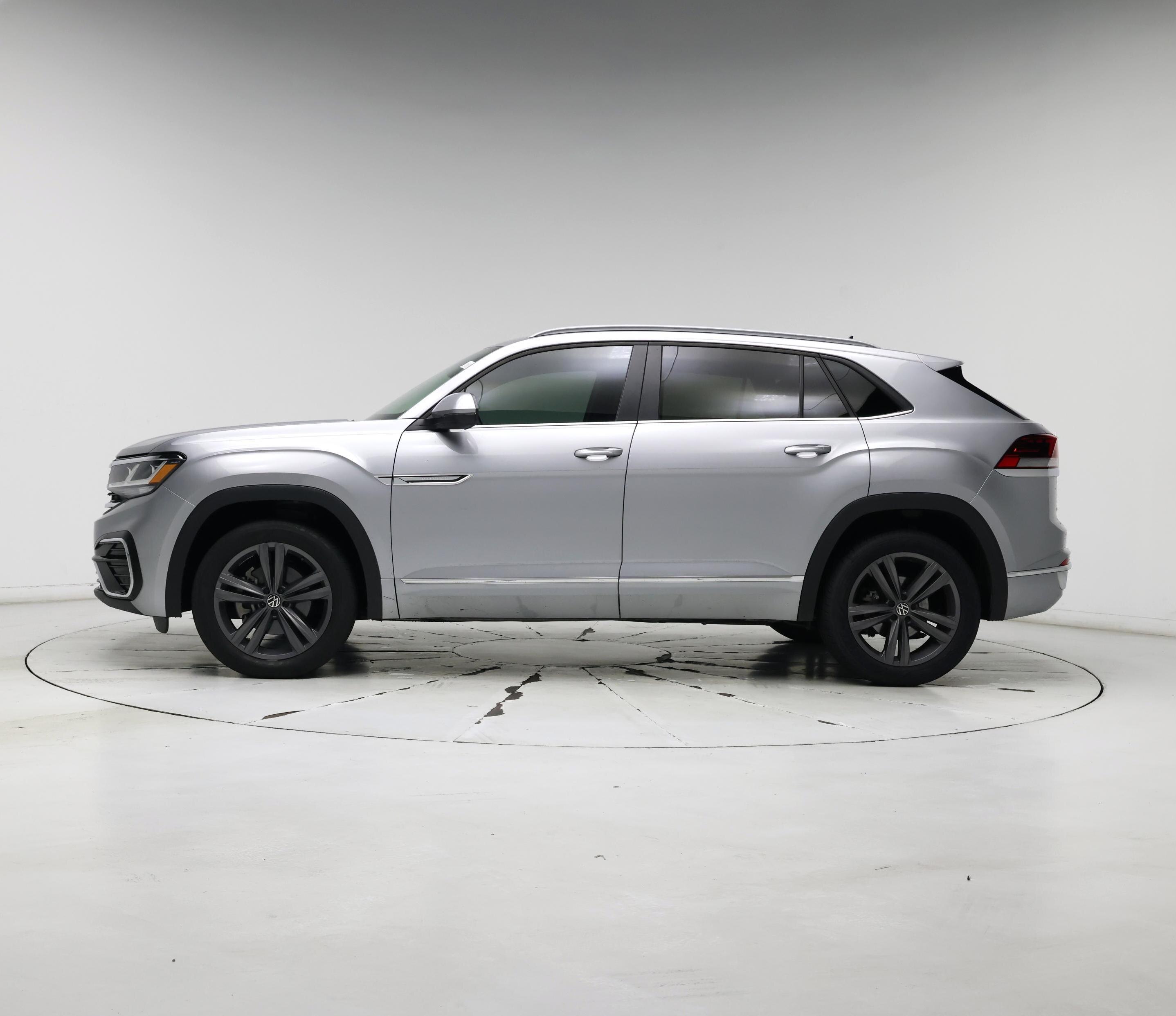 Thumbnail: 2021 Volkswagen Atlas - 3