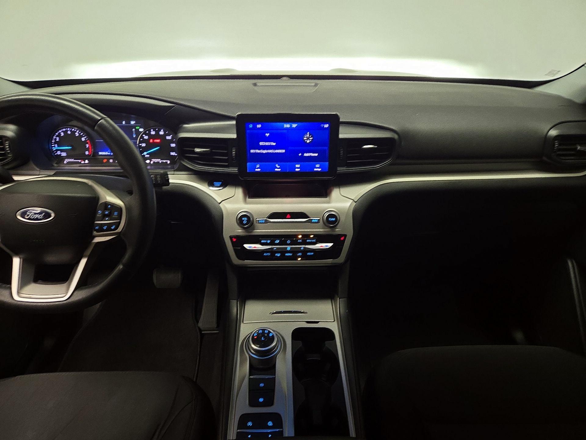 Thumbnail: 2023 Ford Explorer - 9