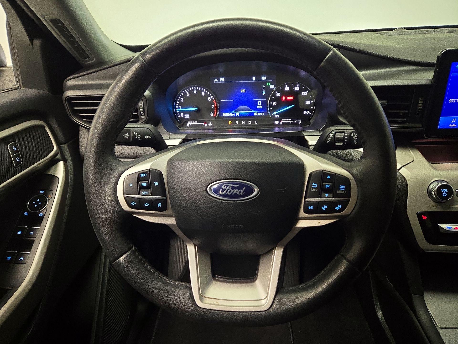 Thumbnail: 2023 Ford Explorer - 10