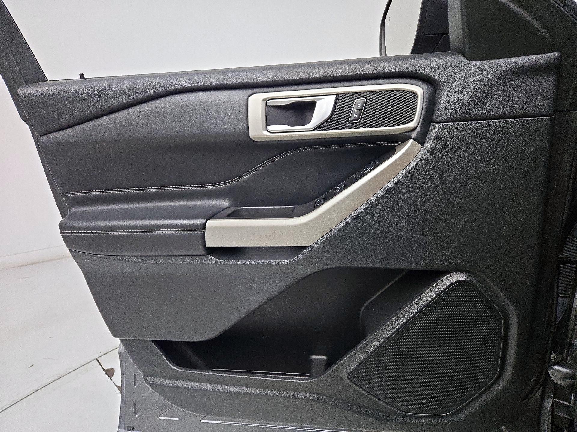 Thumbnail: 2023 Ford Explorer - 12