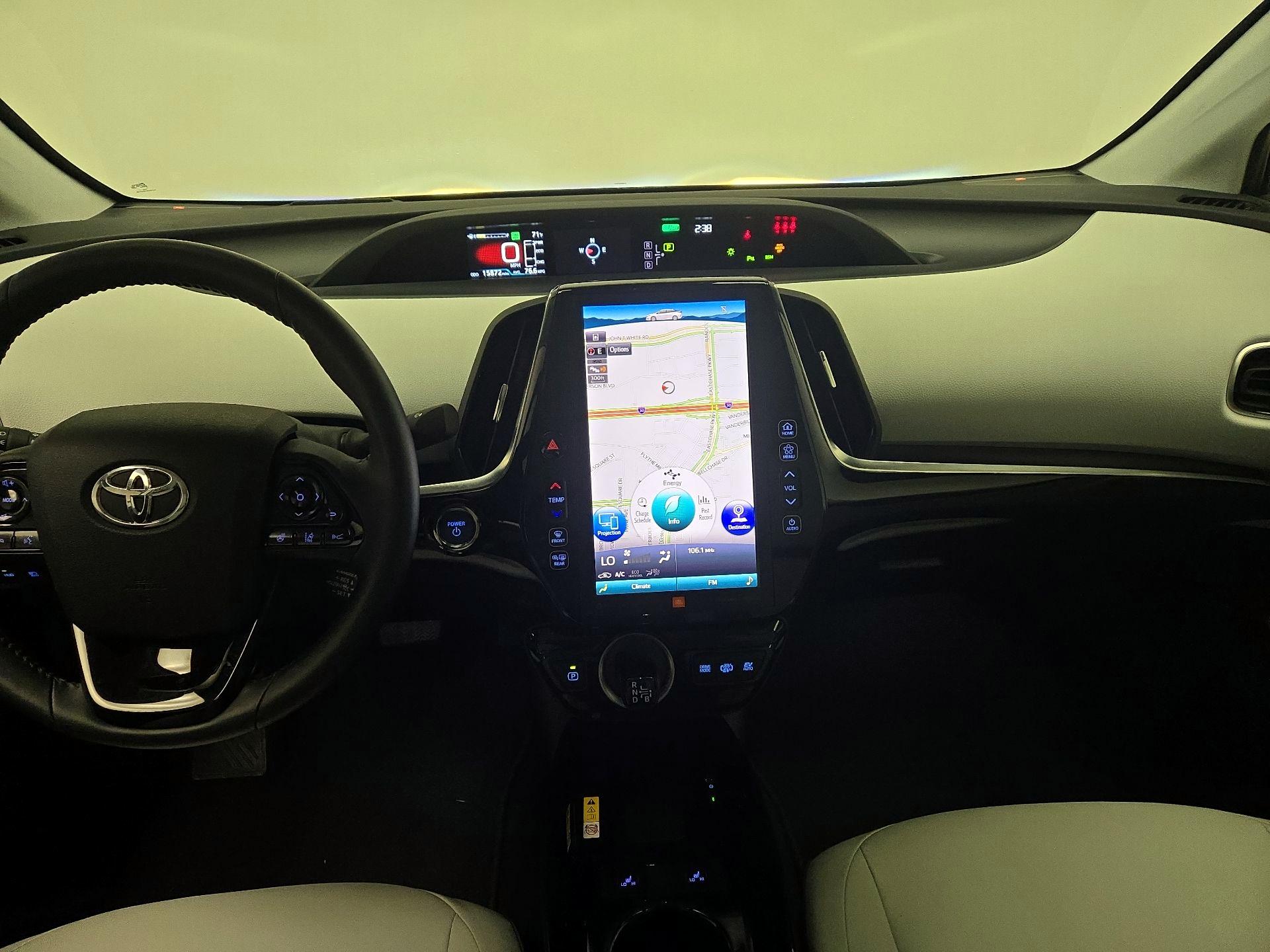 Thumbnail: 2021 Toyota Prius Prime - 9