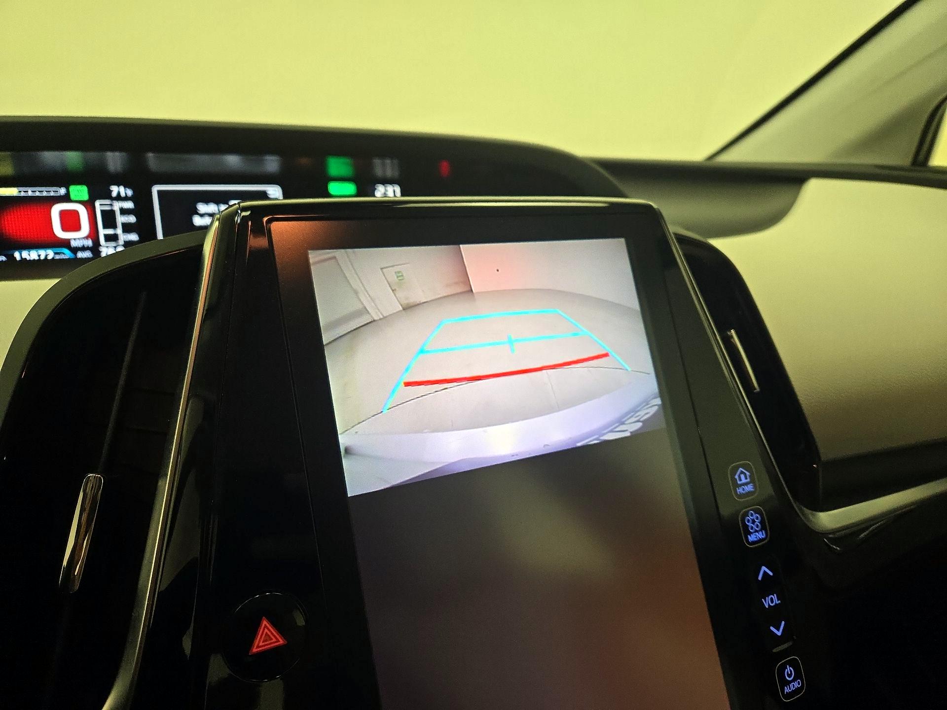 Thumbnail: 2021 Toyota Prius Prime - 15