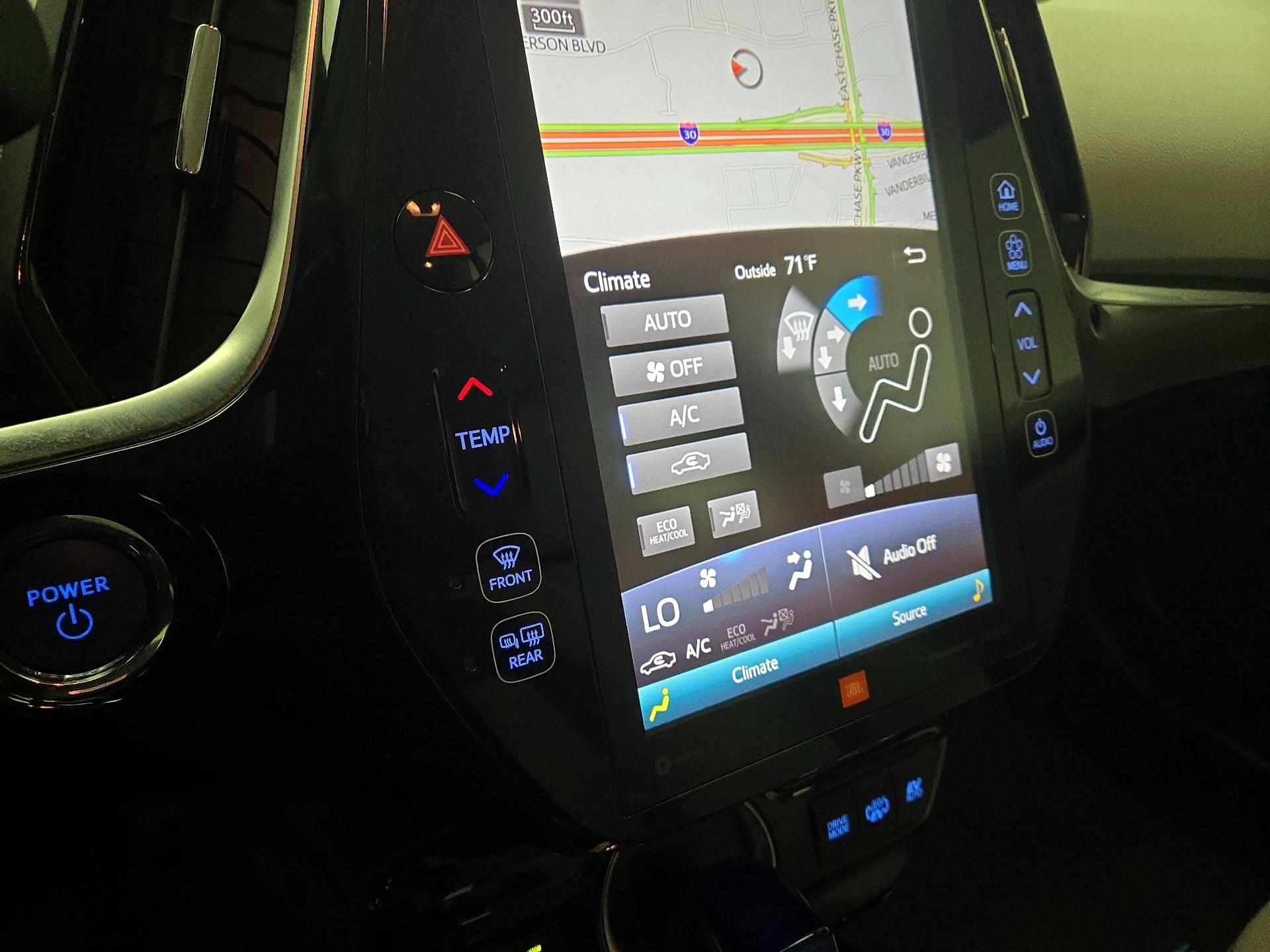 Thumbnail: 2021 Toyota Prius Prime - 17