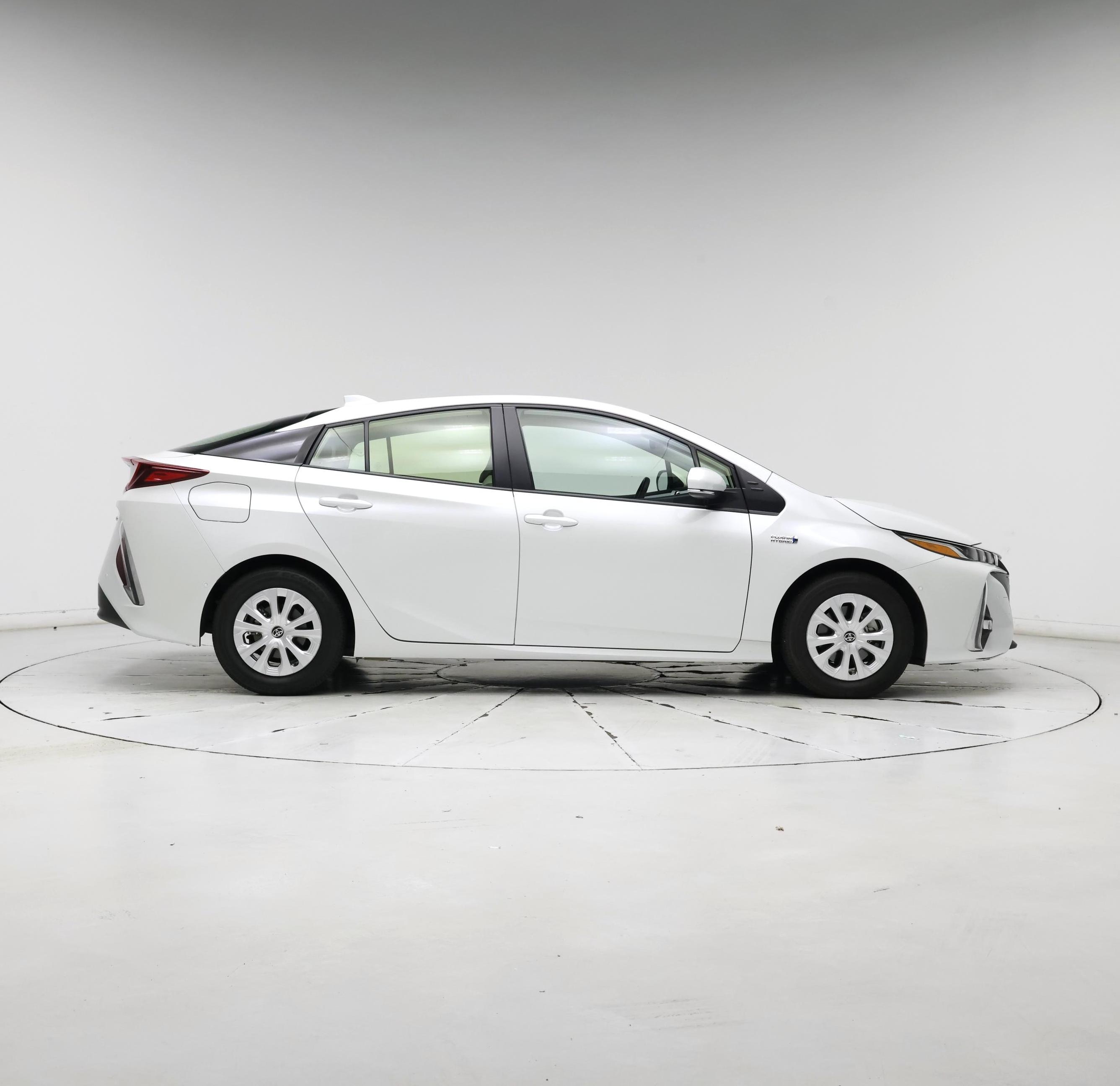 Thumbnail: 2021 Toyota Prius Prime - 7