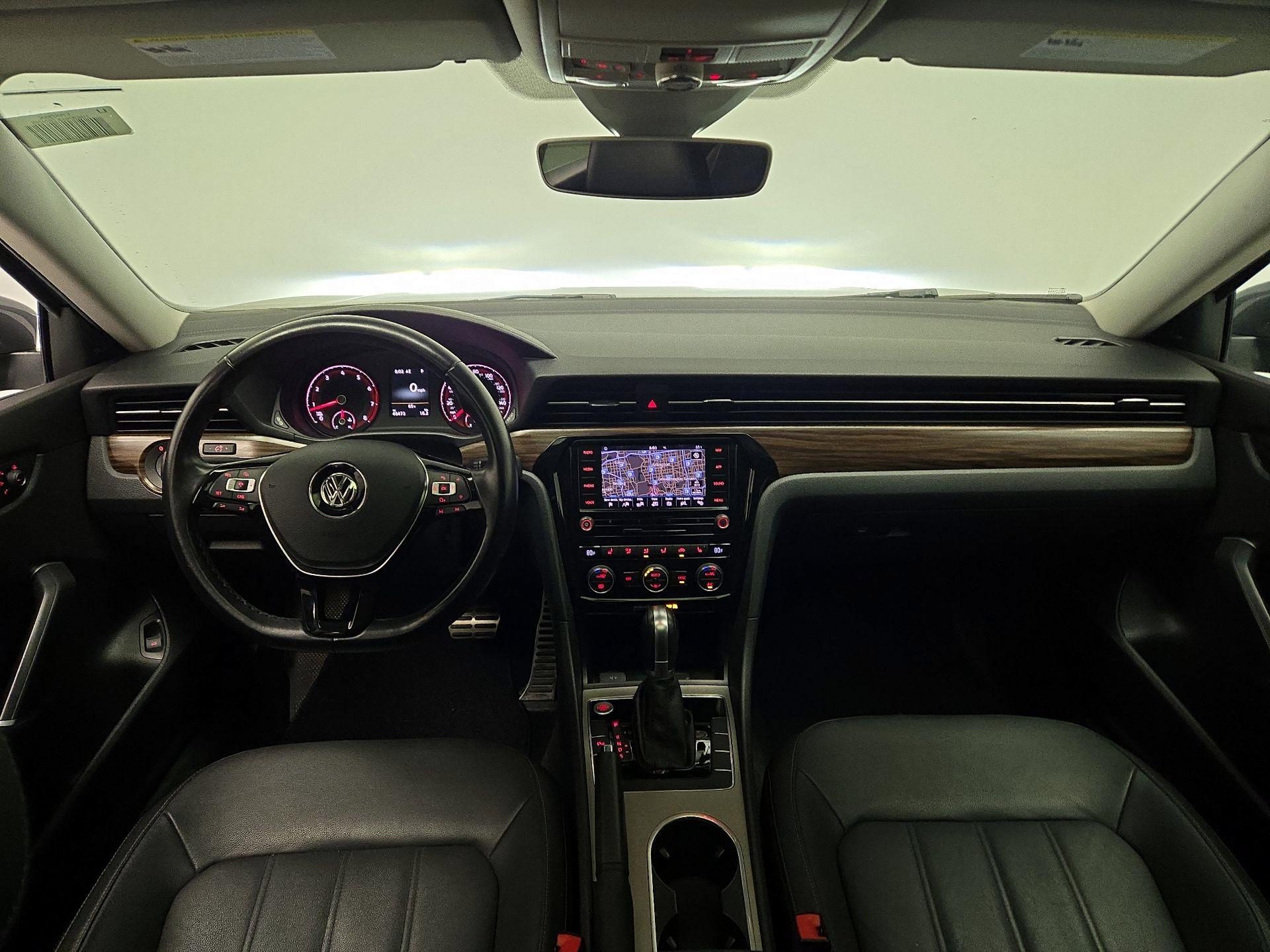 Thumbnail: 2020 Volkswagen Passat - 9