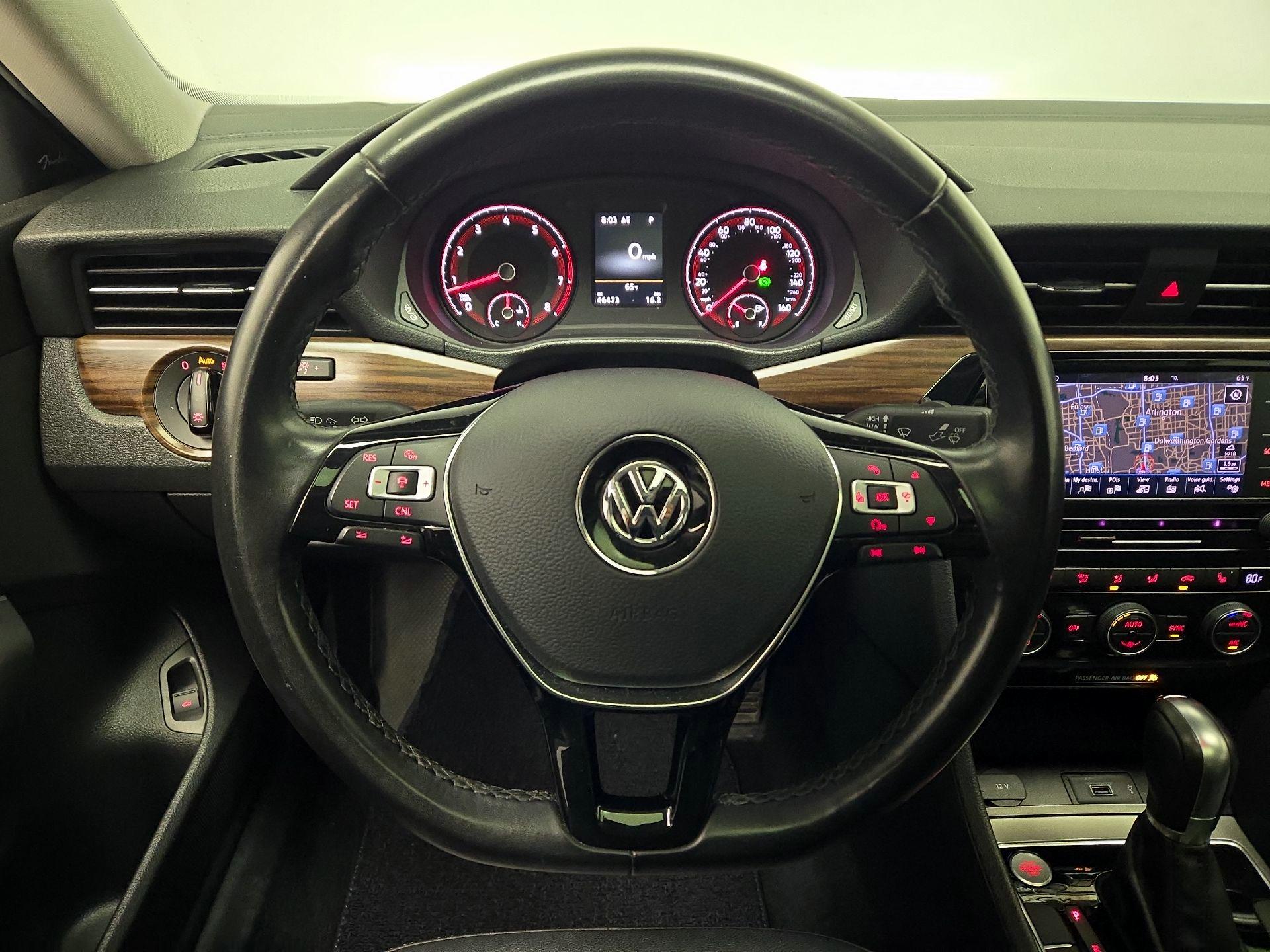 Thumbnail: 2020 Volkswagen Passat - 10