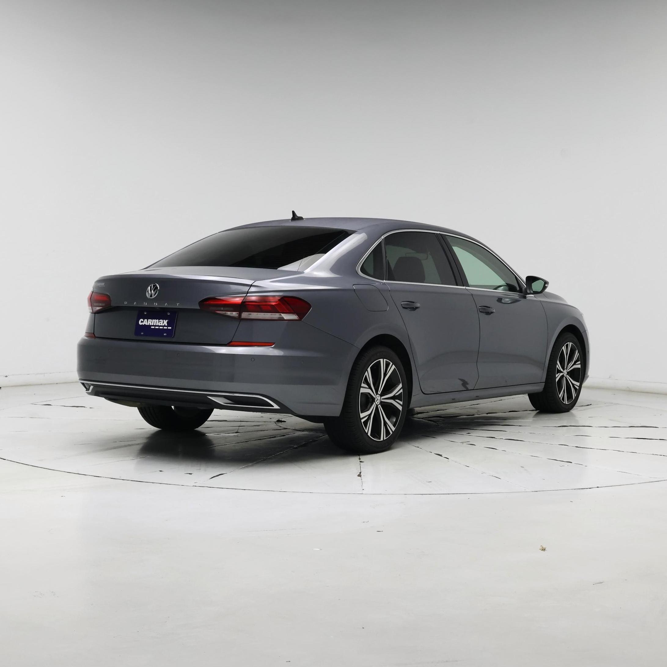 Thumbnail: 2020 Volkswagen Passat - 8
