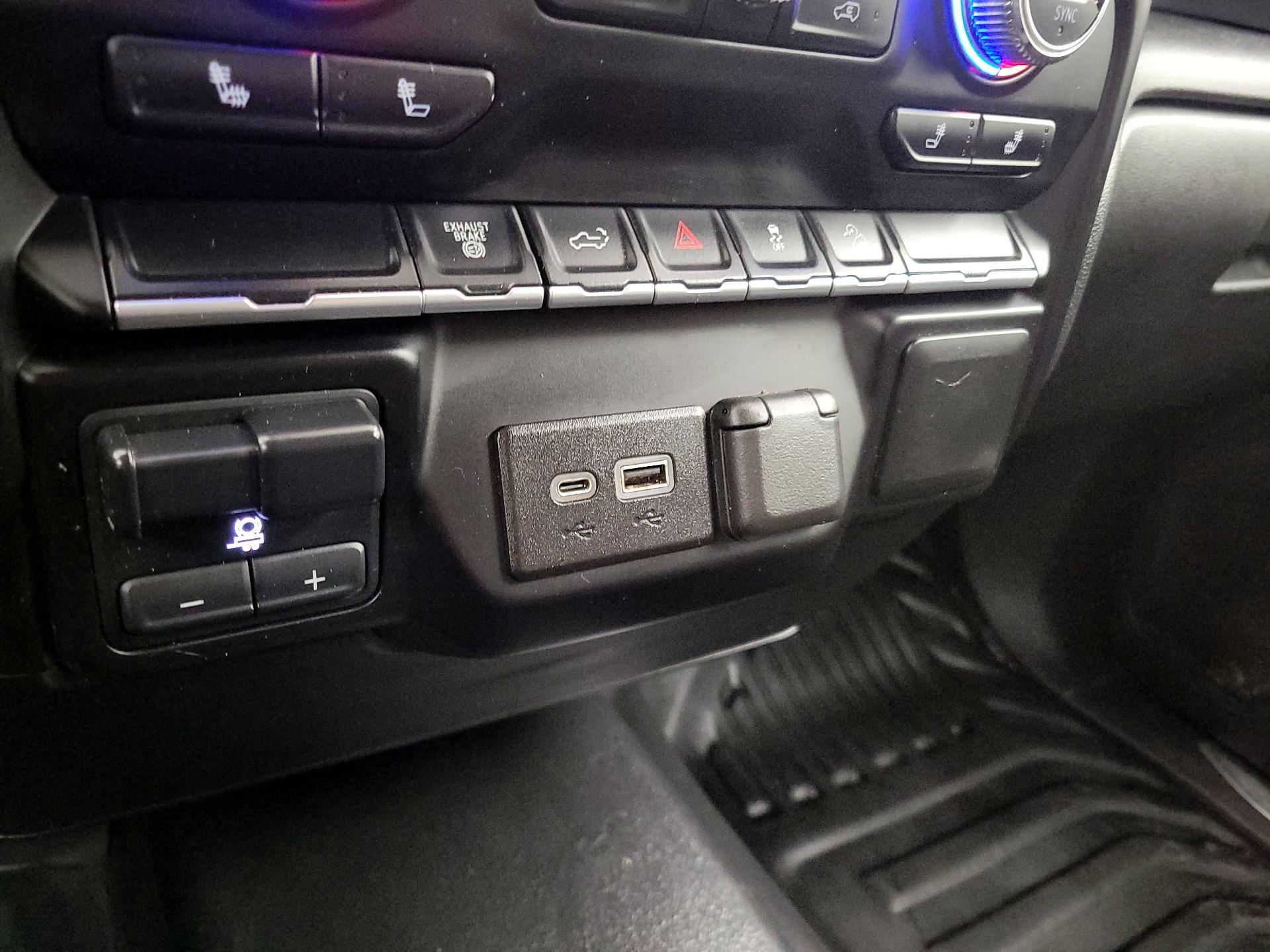 Thumbnail: 2023 GMC Sierra 2500 - 18