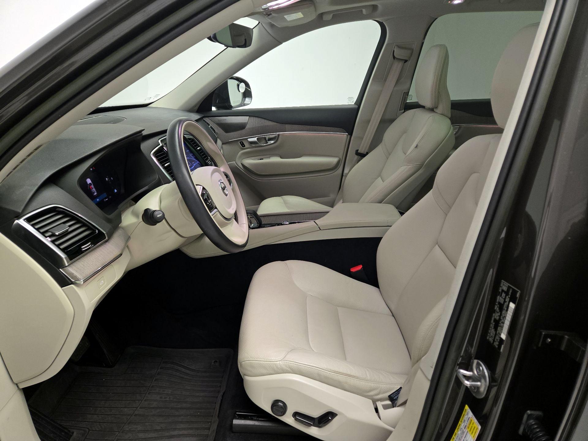 Thumbnail: 2023 Volvo XC90 - 11