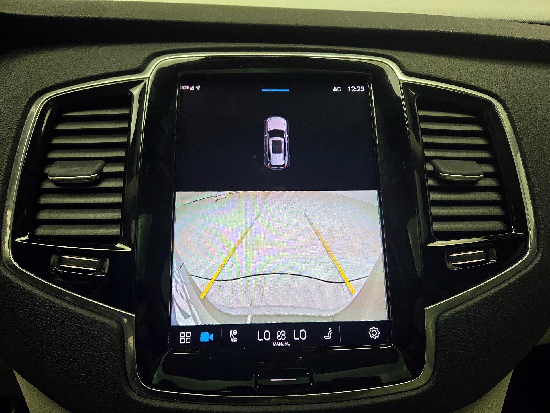 Thumbnail: 2023 Volvo XC90 - 15