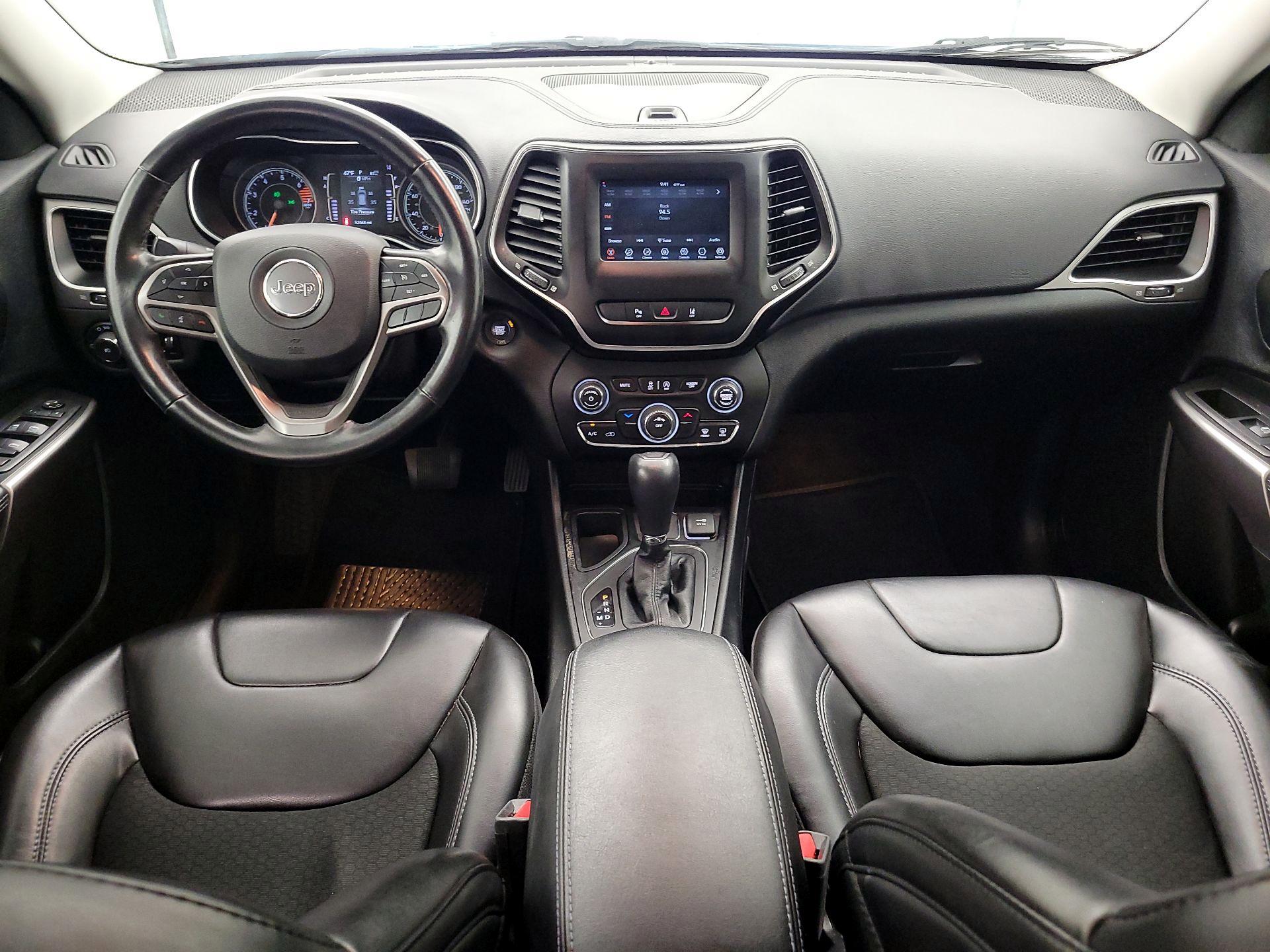 Thumbnail: 2021 Jeep Cherokee - 9