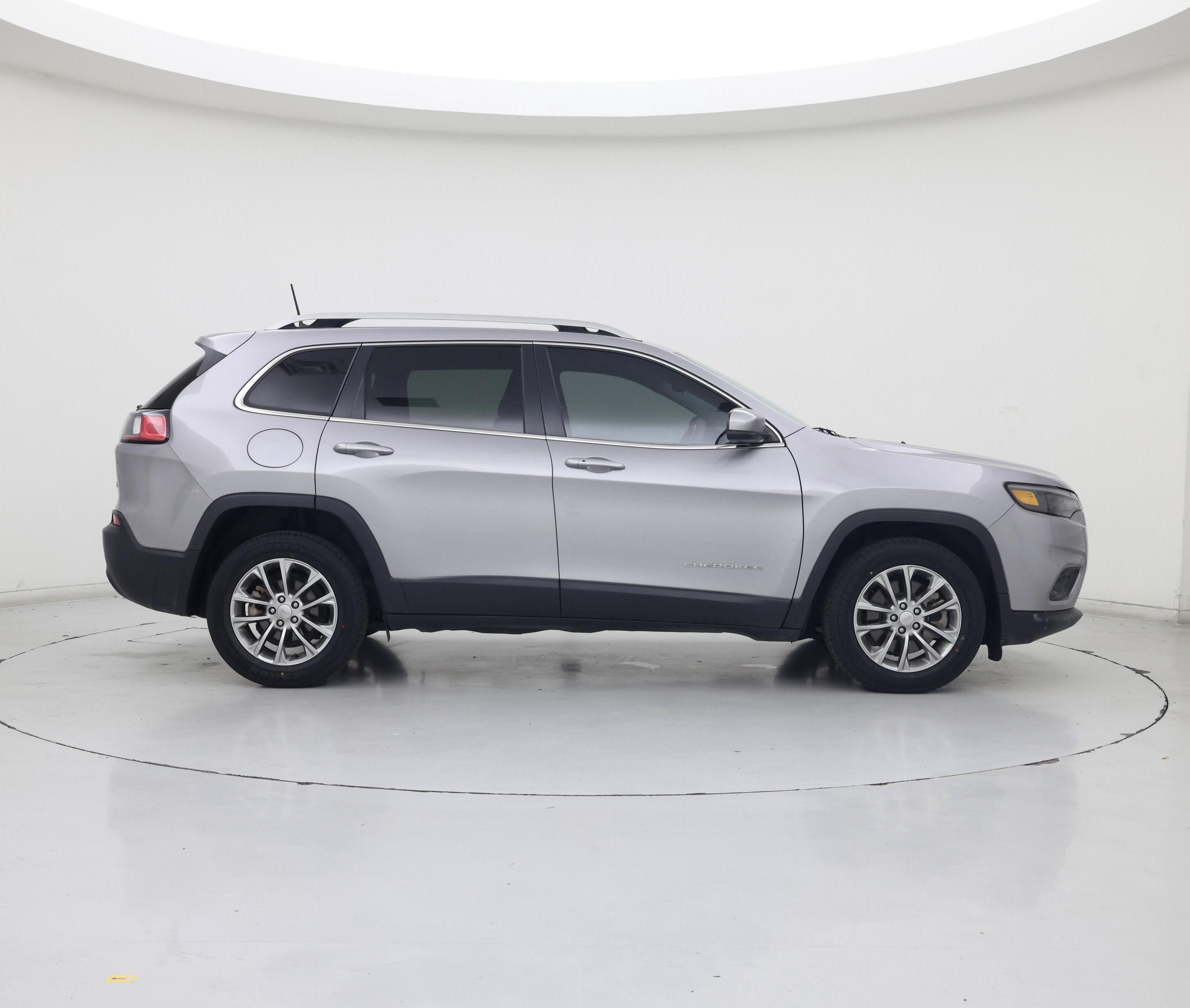 Thumbnail: 2021 Jeep Cherokee - 7