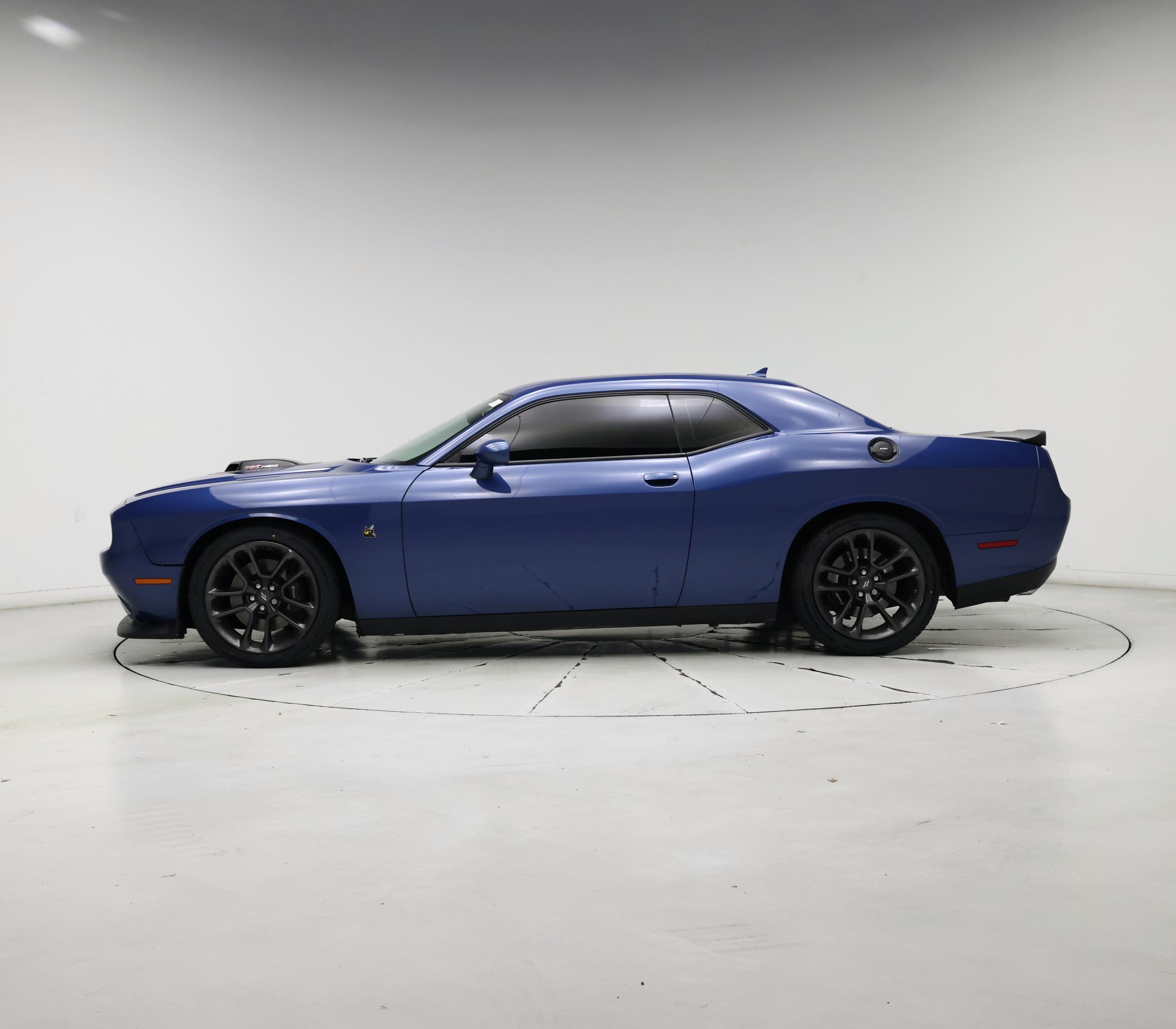 Thumbnail: 2021 Dodge Challenger - 3