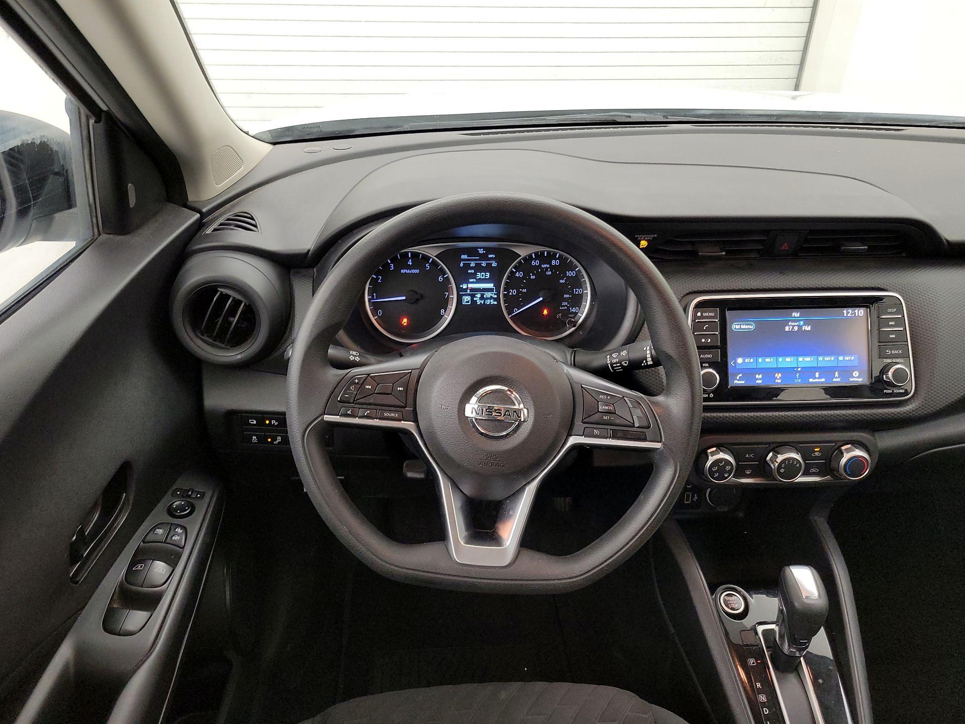 Thumbnail: 2021 Nissan Kicks - 10