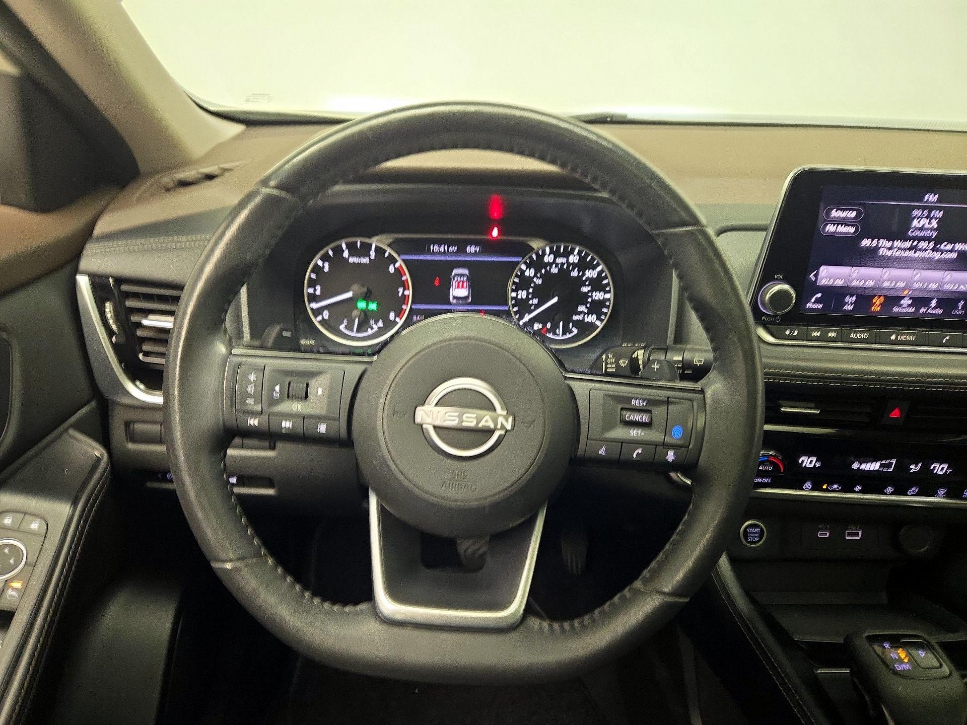 Thumbnail: 2023 Nissan Rogue - 10