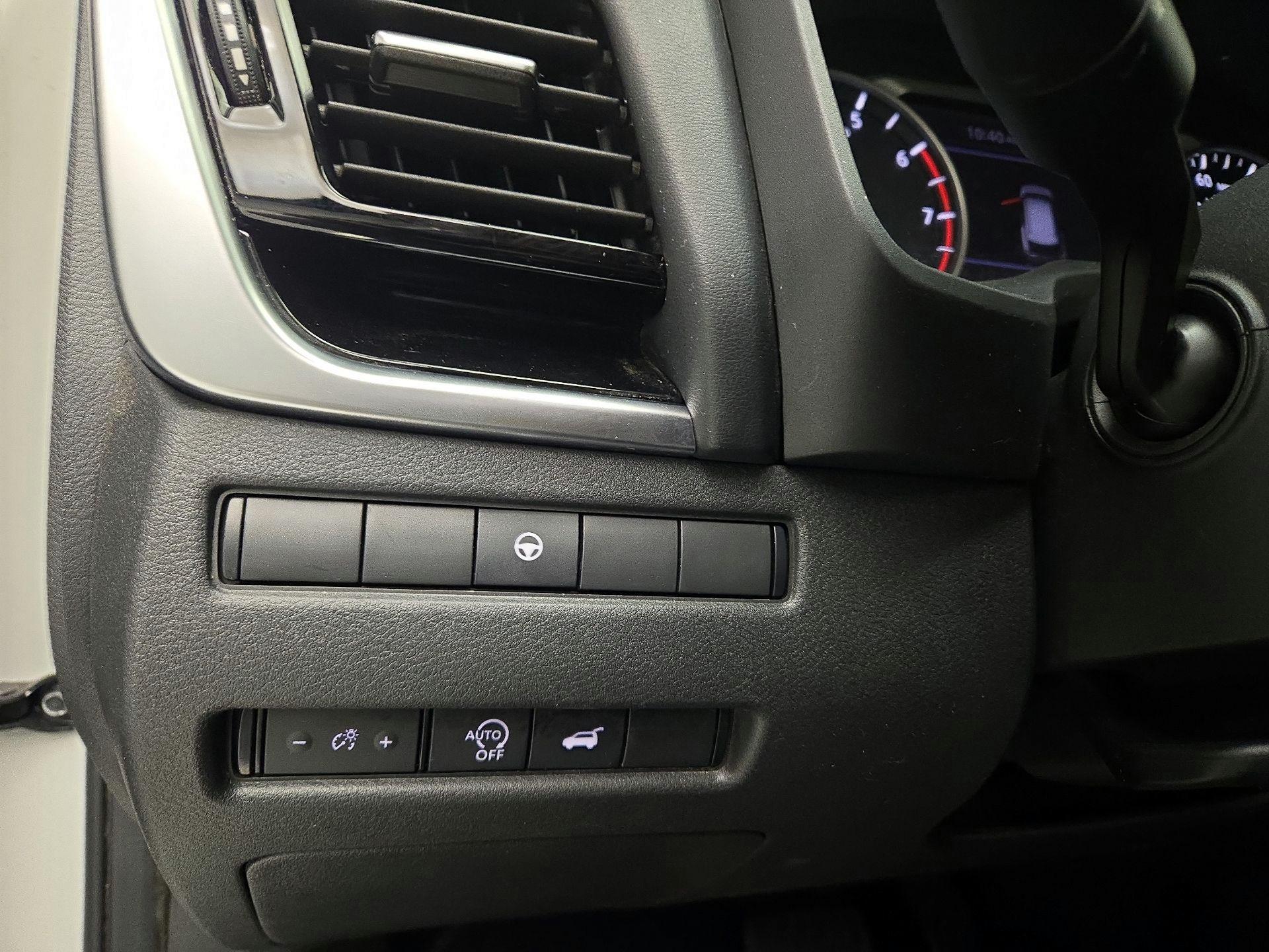 Thumbnail: 2023 Nissan Rogue - 13