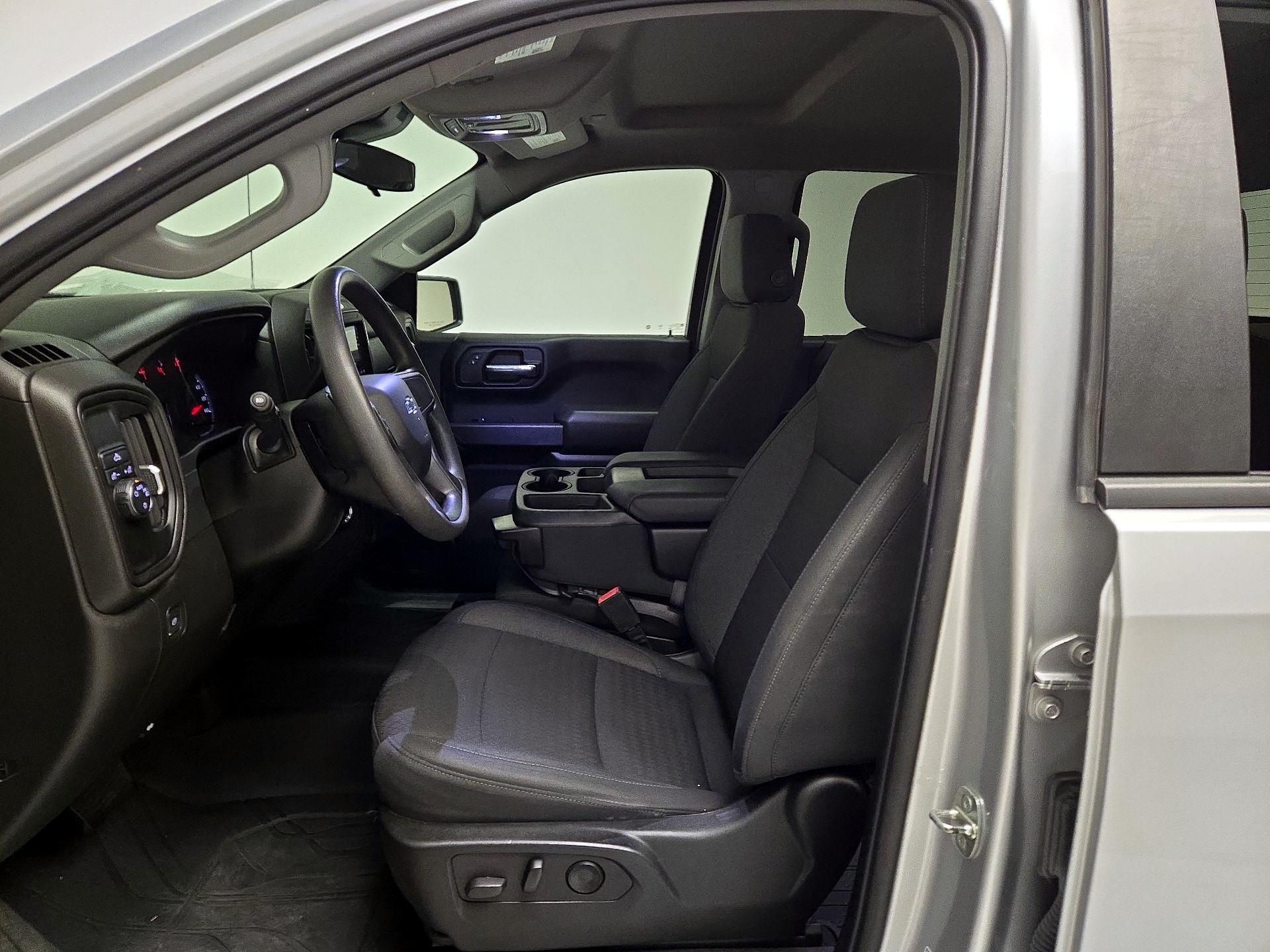 Thumbnail: 2022 Chevrolet Silverado 1500 - 11